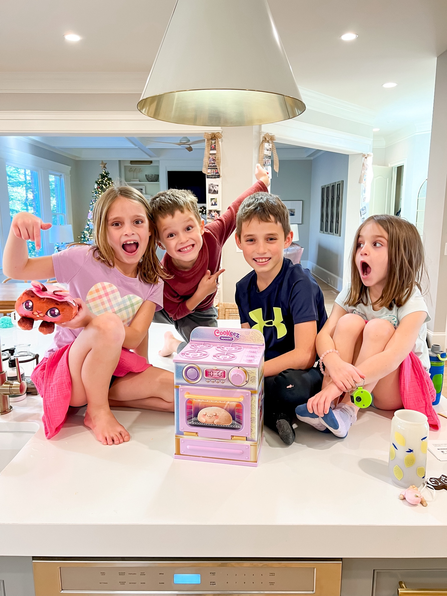 This is such a fun toy to “create” as a family and  feels like magic ☺️

#LTKkids #LTKfindsunder50 #LTKfamily