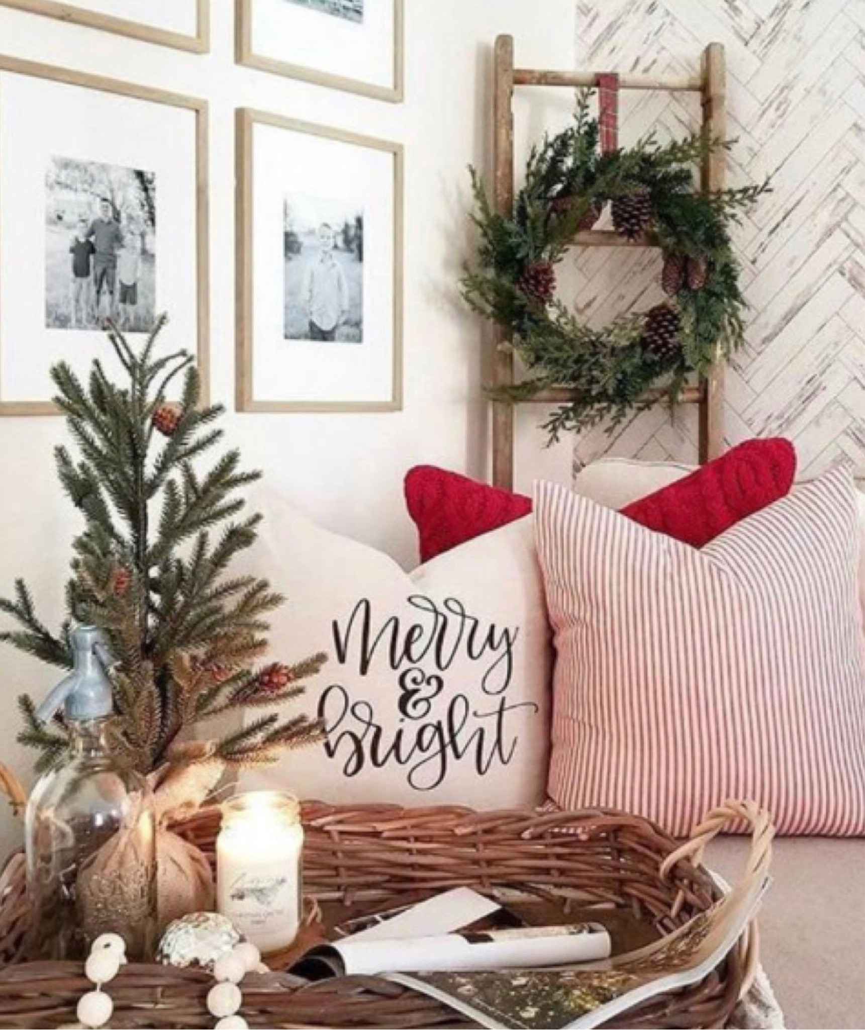 Christmas decor Christmas pillows Christmas tree 

#LTKunder50 #LTKHoliday #LTKSeasonal