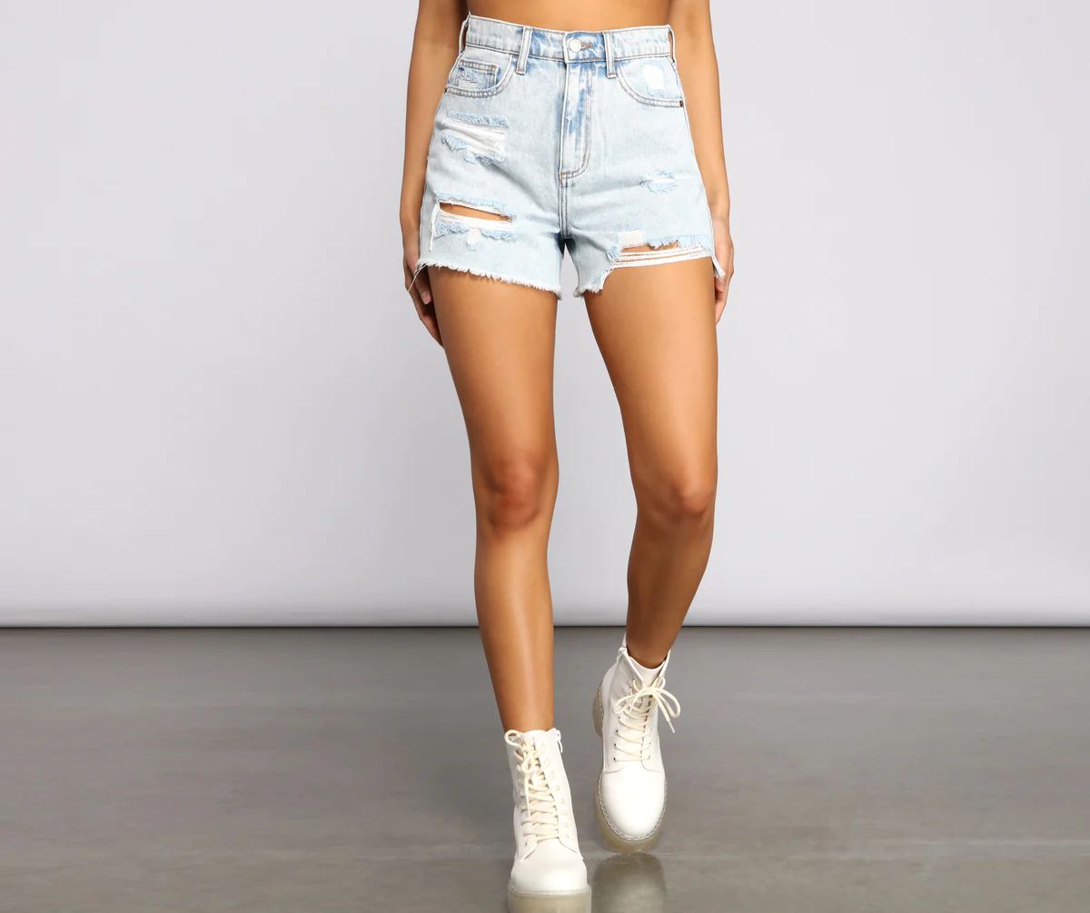 High-Rise Frayed Mom Shorts | Windsor Stores