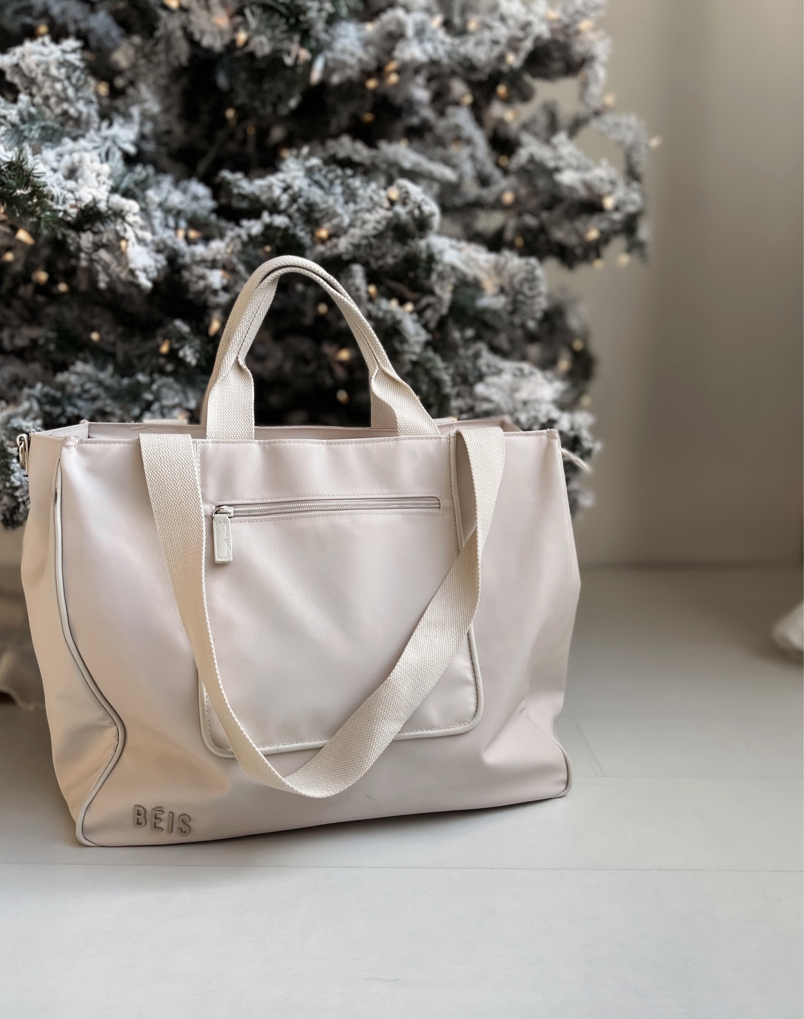 TWENTY FOUR Women Handbag … curated on LTK