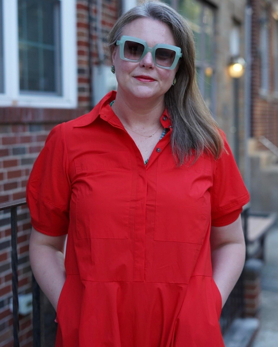 contrasting colors 💚❤️

#LTKMidsize #LTKOver40 #LTKWorkwear