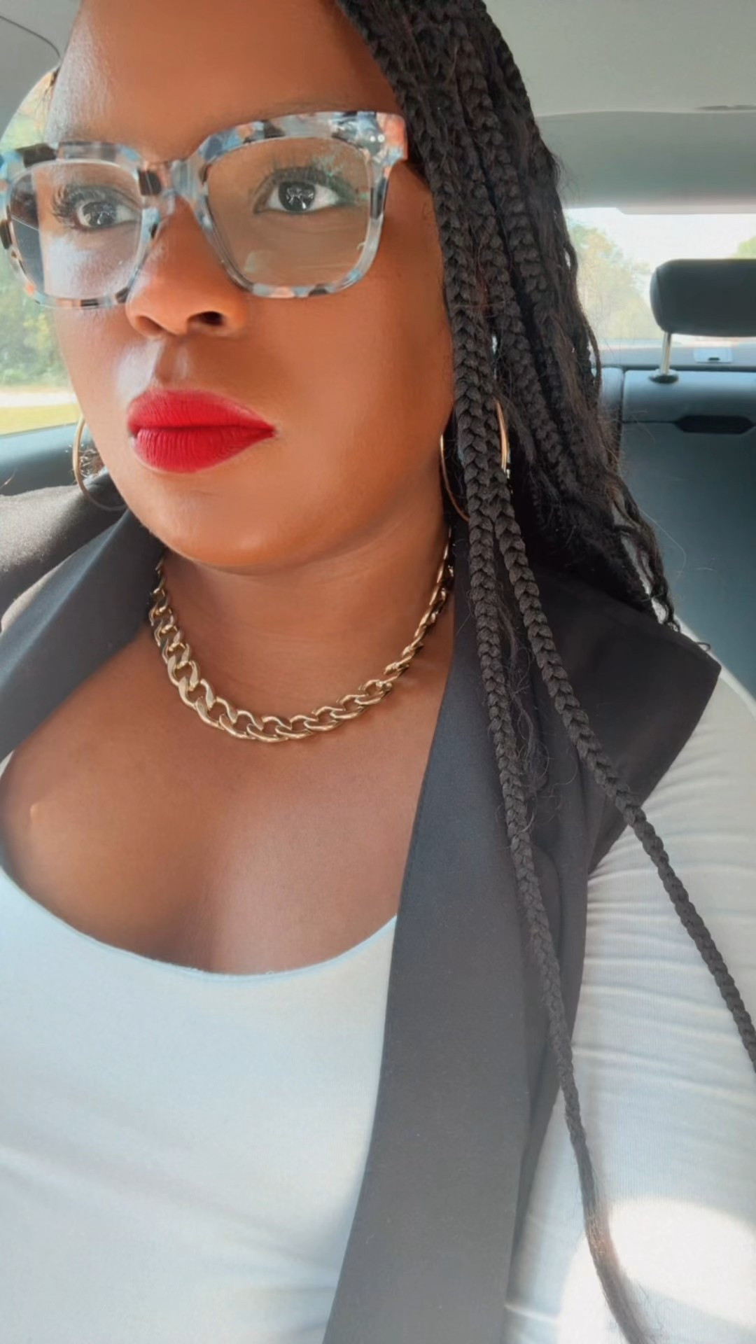 A Red Lip is a Showstopper! Fenty Velvet Lipstick

#LTKFindsUnder50 #LTKStyleTip #LTKBeauty