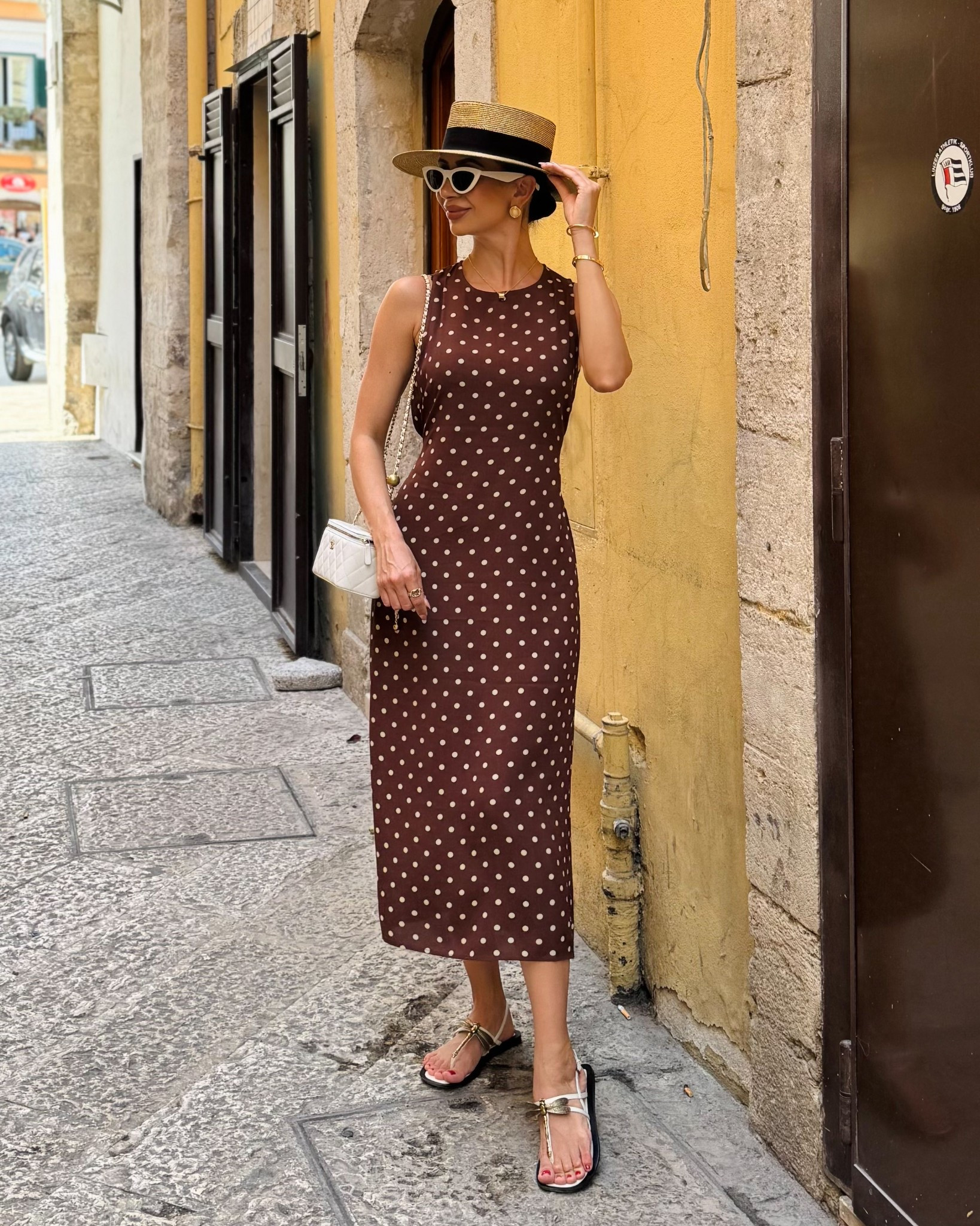 Polka dot moment 🤍🤎



#LTKSeasonal #LTKStyleTip #LTKTravel