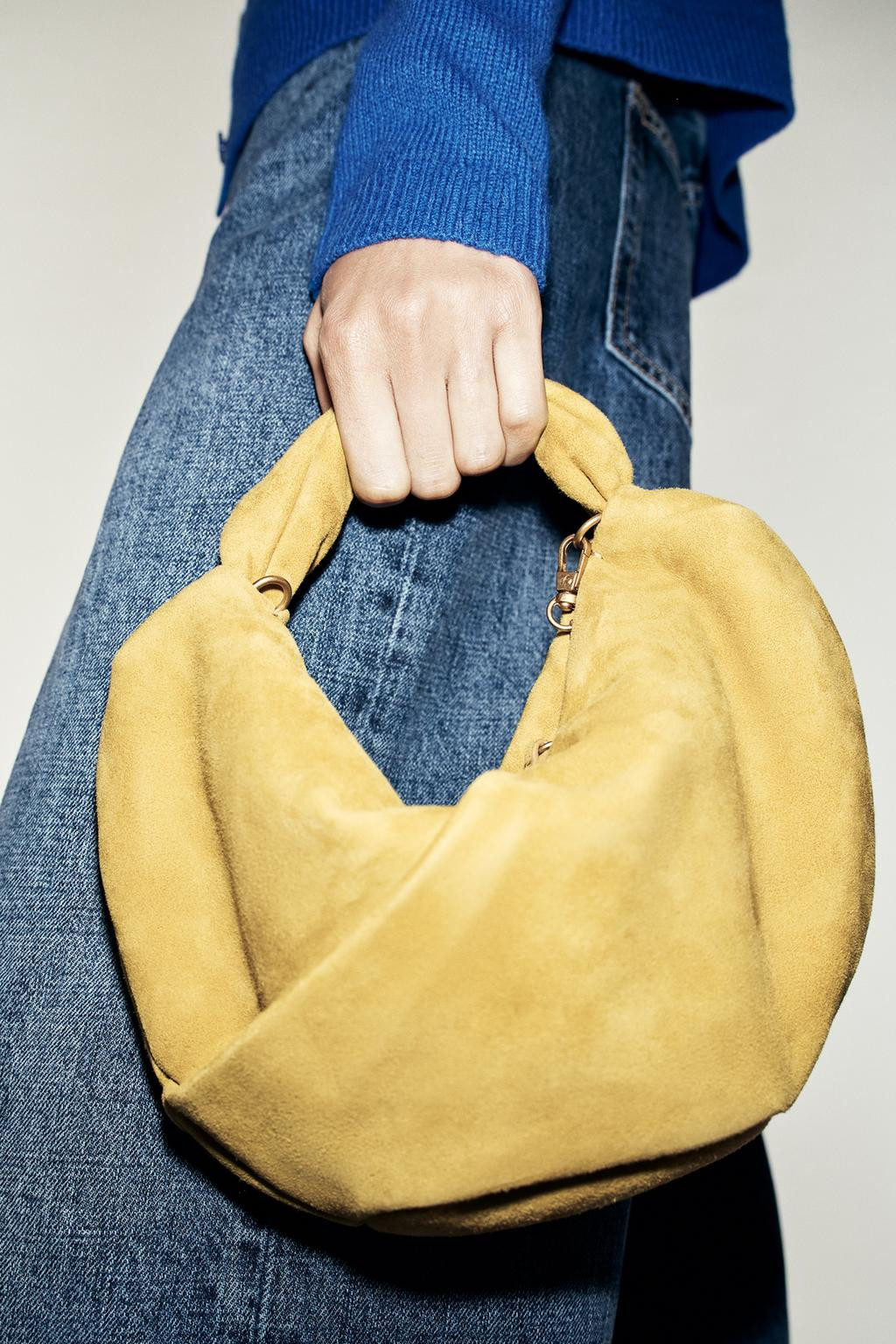 GATHERED LEATHER HANDBAG | Zara US