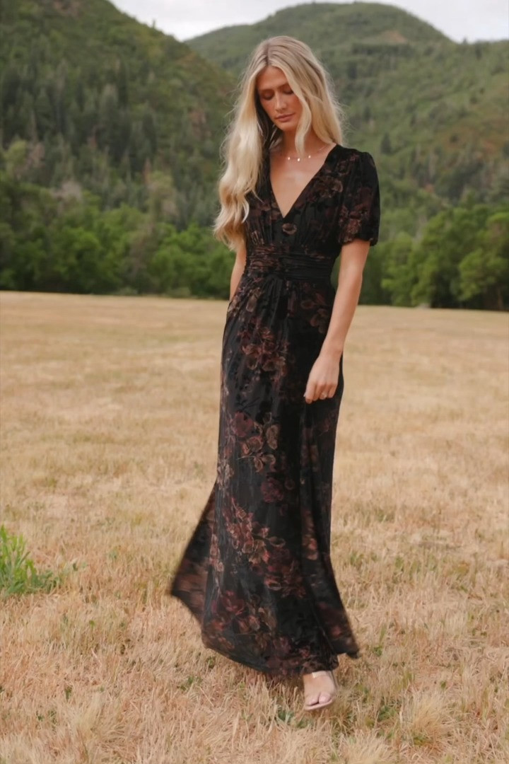 Wedding season is calling, and a flowy Baltic Born maxi dress is always the answer. 🍂 Elegant silhouettes, romantic florals, rich fall colors, and beautiful long sleeves make these dresses perfect for outdoor ceremonies, vineyard weddings, and evening receptions.

#BalticBorn #MaxiDress #FallWeddingGuest #WeddingGuestDress #FallWedding #FloralDress #LongSleeveDress #AutumnStyle #FallFashion #ElegantStyle #WeddingSeason #VineyardWedding #OutdoorWedding #LTKFashion #LTKFinds #OOTD #StyleInspo #DressInspiration #FallWardrobe #AutumnVibes #RomanticStyle #FashionFinds #GuestDress #Fall2026 #BohoStyle 

 #LTKSeasonal #LTKU #LTKWedding