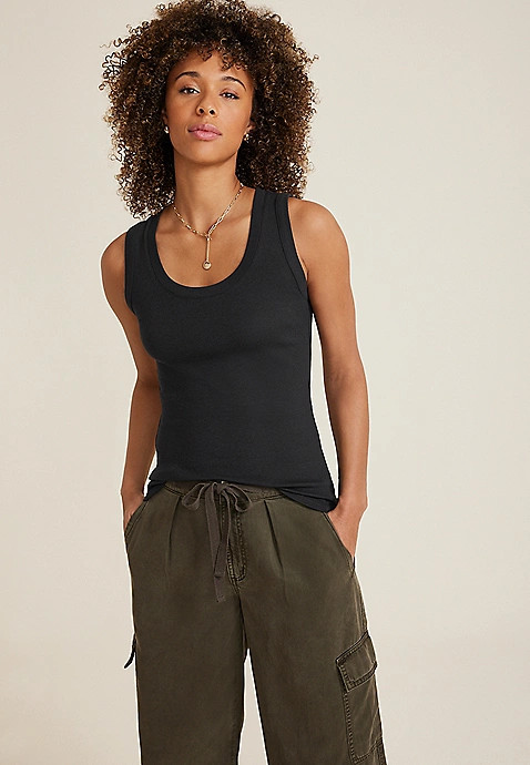 24/7 U Line Tank Top | Maurices