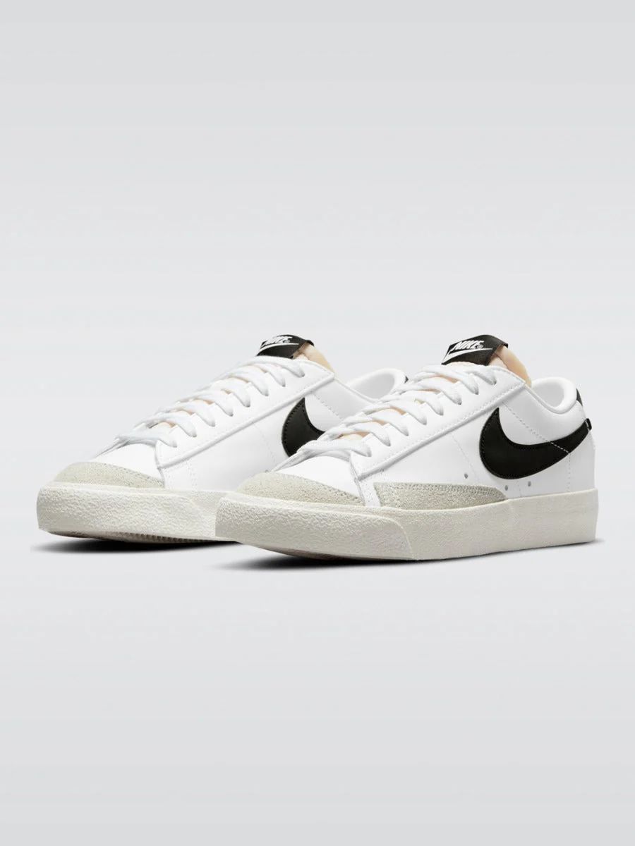 Blazer Low '77 Sneaker | Carbon38