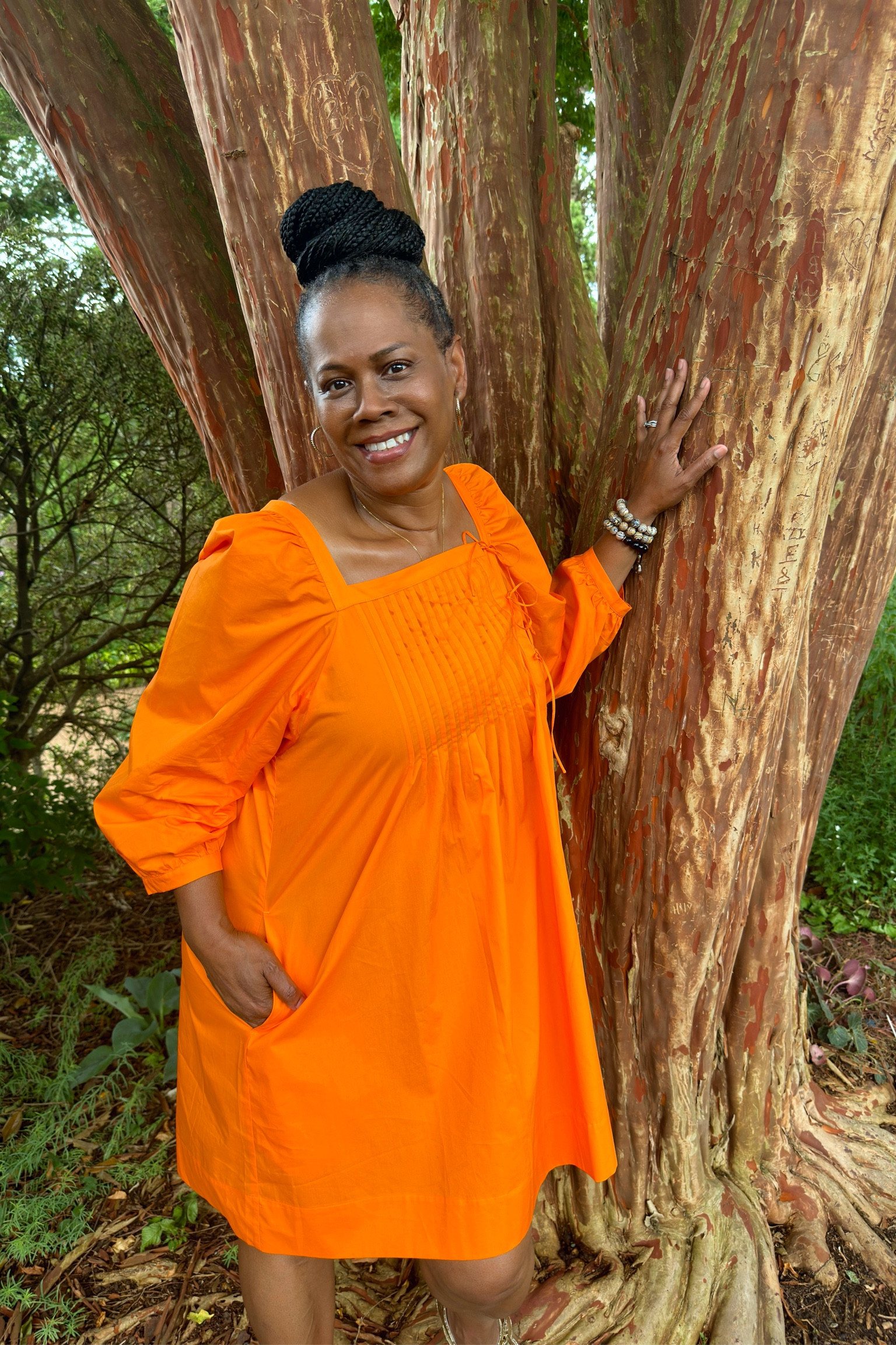 I have falling in love with The Ivy Dress by Darling🧡 the cotton fabric is perfect for the hot weather and it has pockets!! 

#LTKStyleTip #LTKSeasonal #LTKOver40