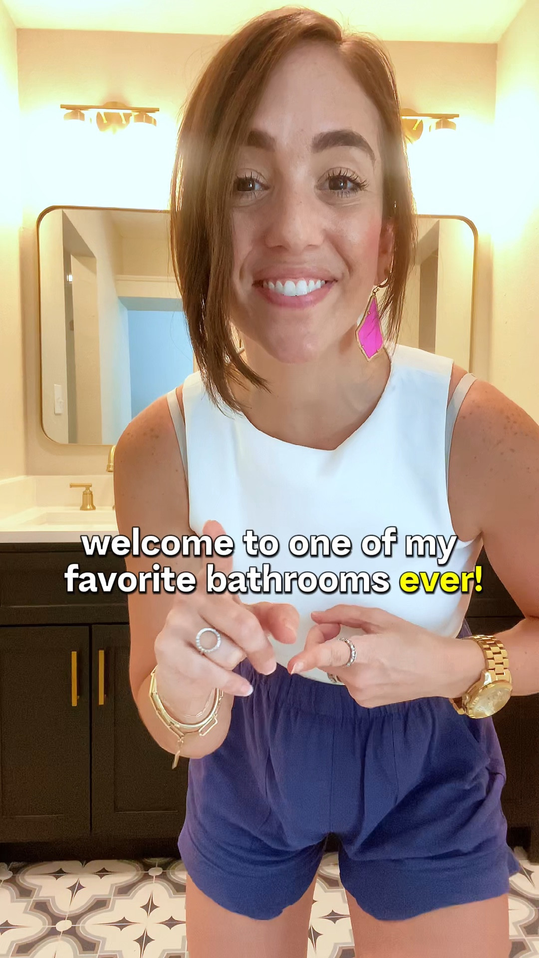 I'm NOT excited to share some of the beautiful hardwares and fixtures that I used in one of my favorite bathrooms. 😅🥳

 So if you're looking to upgrade your bathroom and create a beautiful and functional space, be sure to save and share this reel for all the inspiration you need! 

Follow us for more:
Inspiration 💫
Links to favorite materials 💚
Before & Afters 👏🏻
Shop & get inspired 👇🏻

#eversancooperdesign #interiordesigninspiration #renovationdesign #designhome #renovationproject #amazonfinds2023 #LTKmidsize #ltkhome #amazonhomedecor #thewoodlandstx #thewoodlandsdesigner #InteriorRefresh #designproject #bathroom #bathroommakeover #homedecor #transformationtuesday #bathroommakeover #interiordesign

#LTKGiftGuide #LTKHoliday #LTKSeasonal