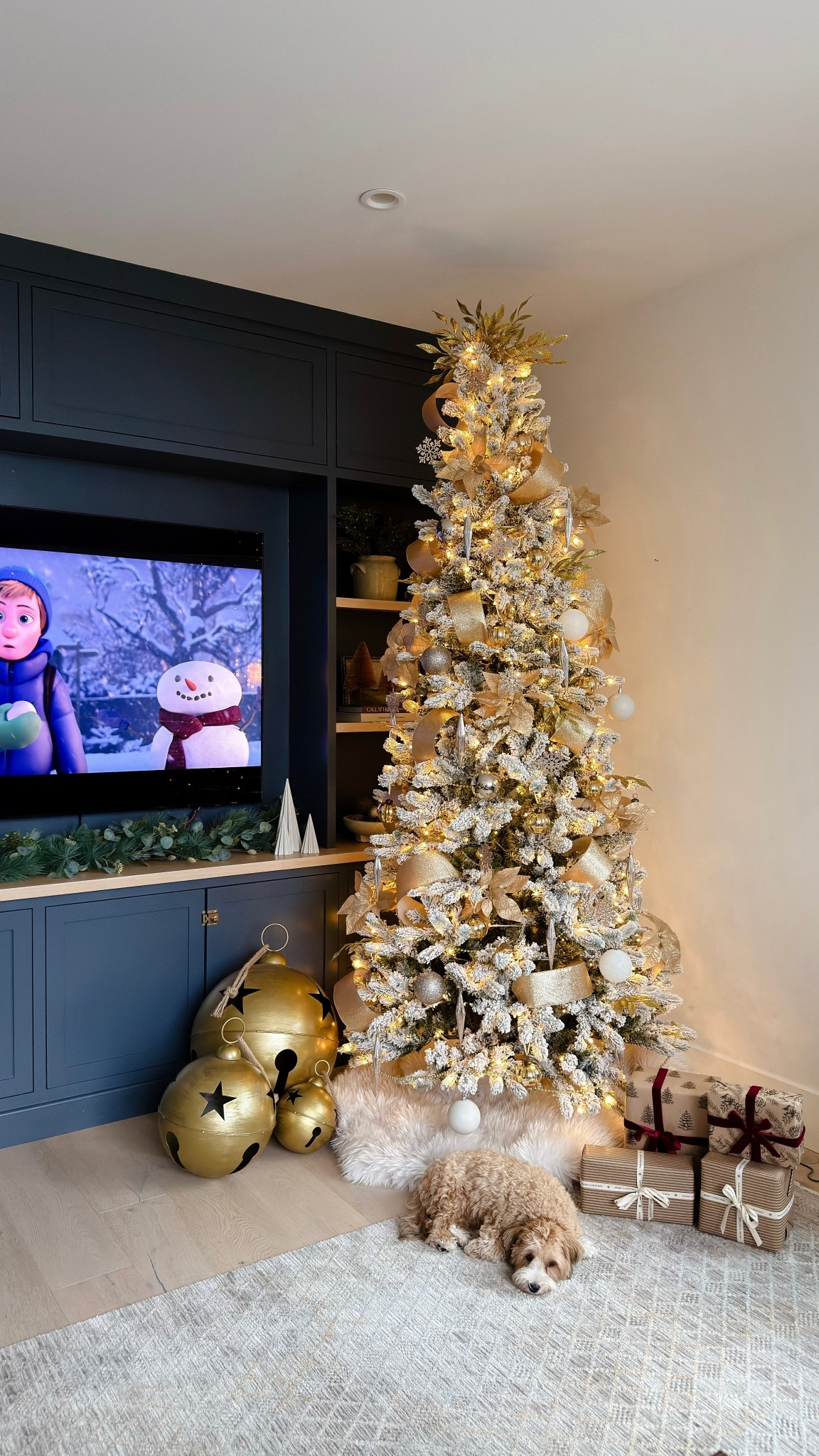 I still can't believe I never had a tree in our family room! Definitely starting a new tradition. I am absolutely loving this flock slim tree from @kingofchristmas .
I love the look of our 9 foot flocked tree, but really hate all the mess. It leaves behind. This may be artificial, but it looks so realistic! This is also the first time l've ever decorated a tree this way. This is very much a maximalist look for me since I tend to go very minimal, but I am digging it! Bonus that all this decor is from Walmart! Looks so much more expensive than it is.

#LTKSaleAlert #LTKHoliday #LTKHome