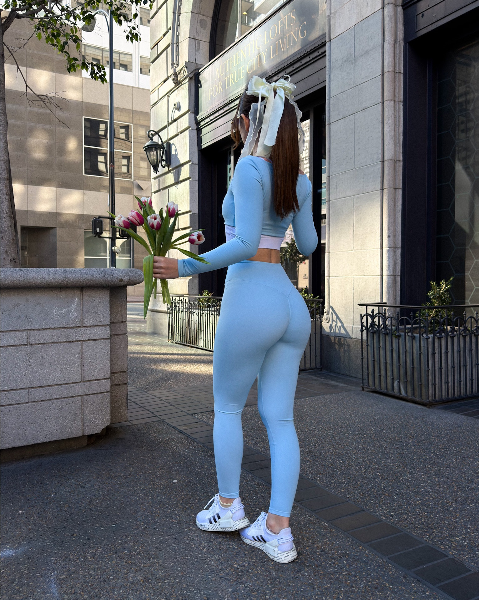 Coffee, flowers + blue outfit 🩵

#LTKdayinmylife #LTKgrwm #LTKfitnessgoals