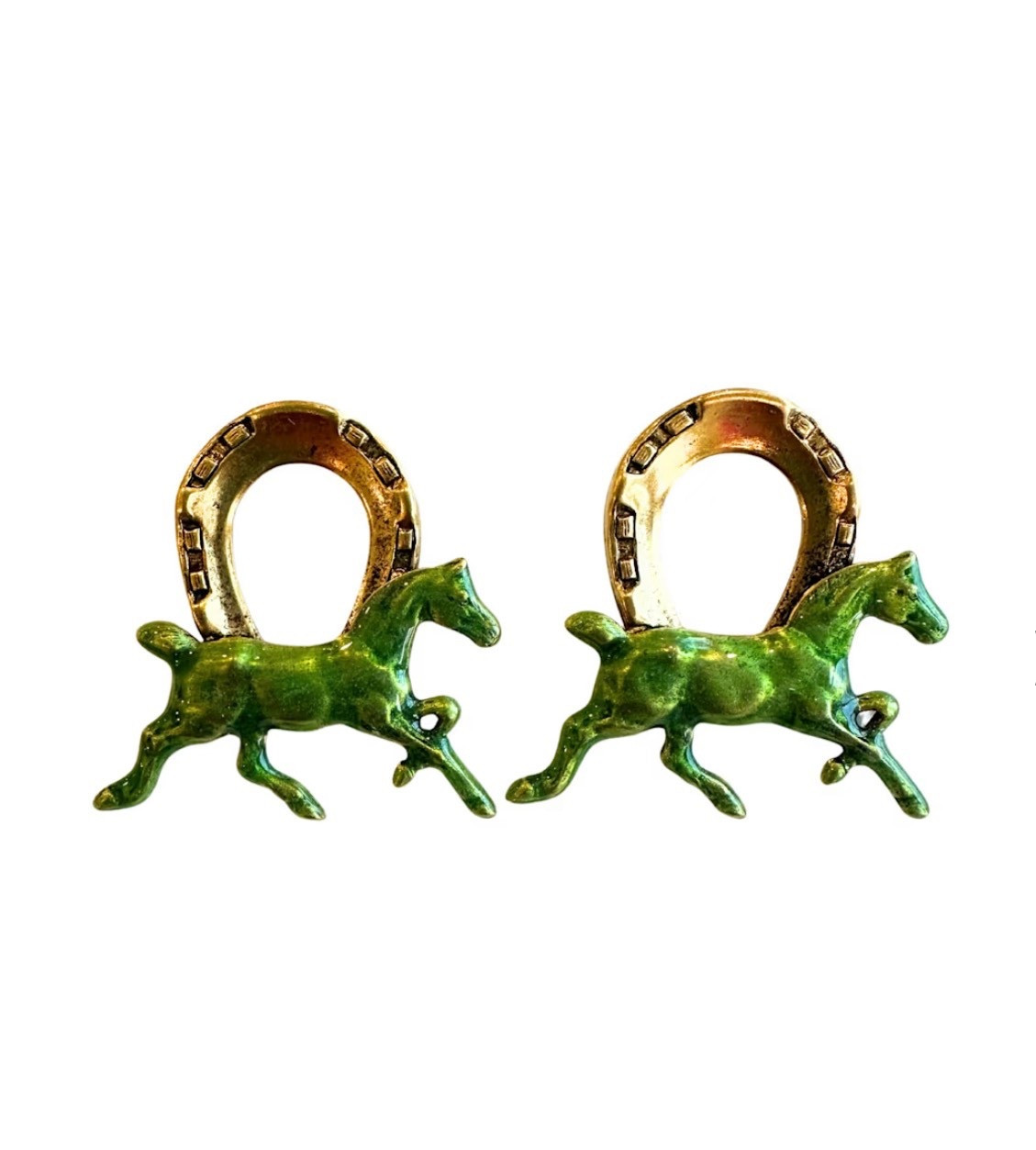 Who’s ready for Keeneland Spring Meet? 
🖐️