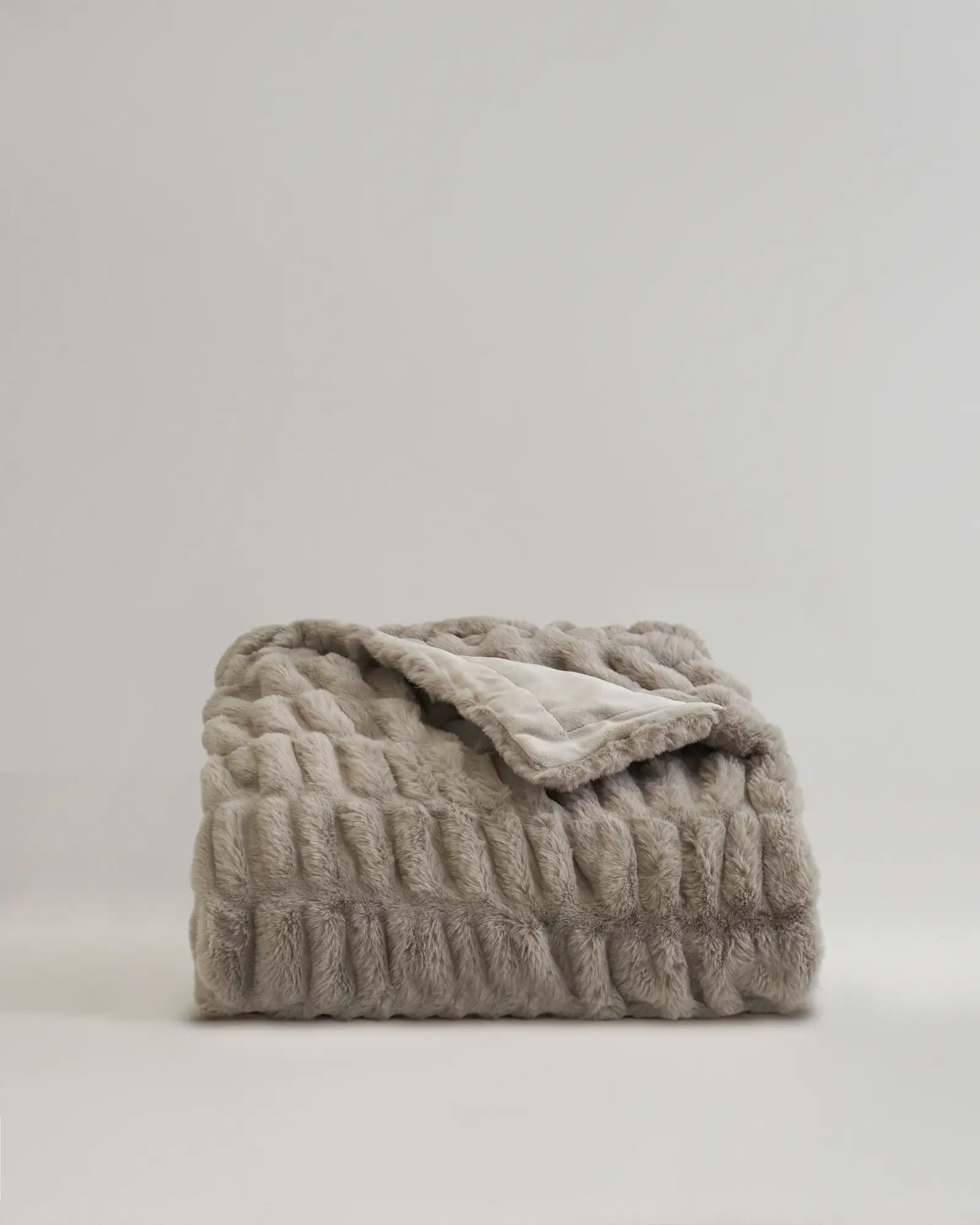Textured Faux Fur Throw | Quince