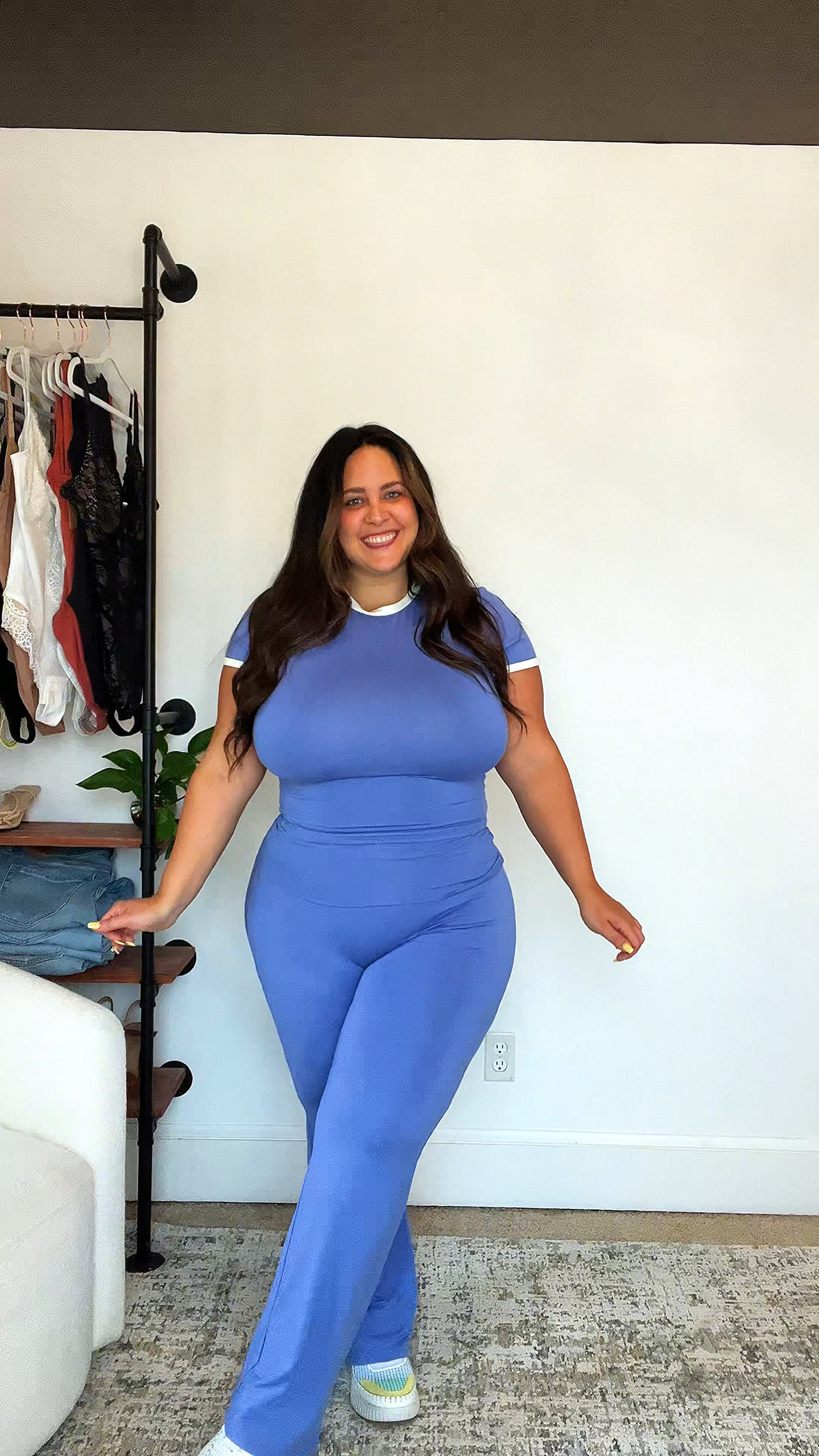 Lounge sets on a size 14-16! 

Wearing all 3 in a size XL! 

May have liked set 2 better in an XXL? I can’t decide. 

Set 3 is nor sheer but is lightly brushed and has no compression so better as pajamas or could be styled up with a bra / accessories 

#loungewear #fallfashion #matchingsets #size14 #size16

#LTKMidsize #LTKPlusSize #LTKFindsUnder50