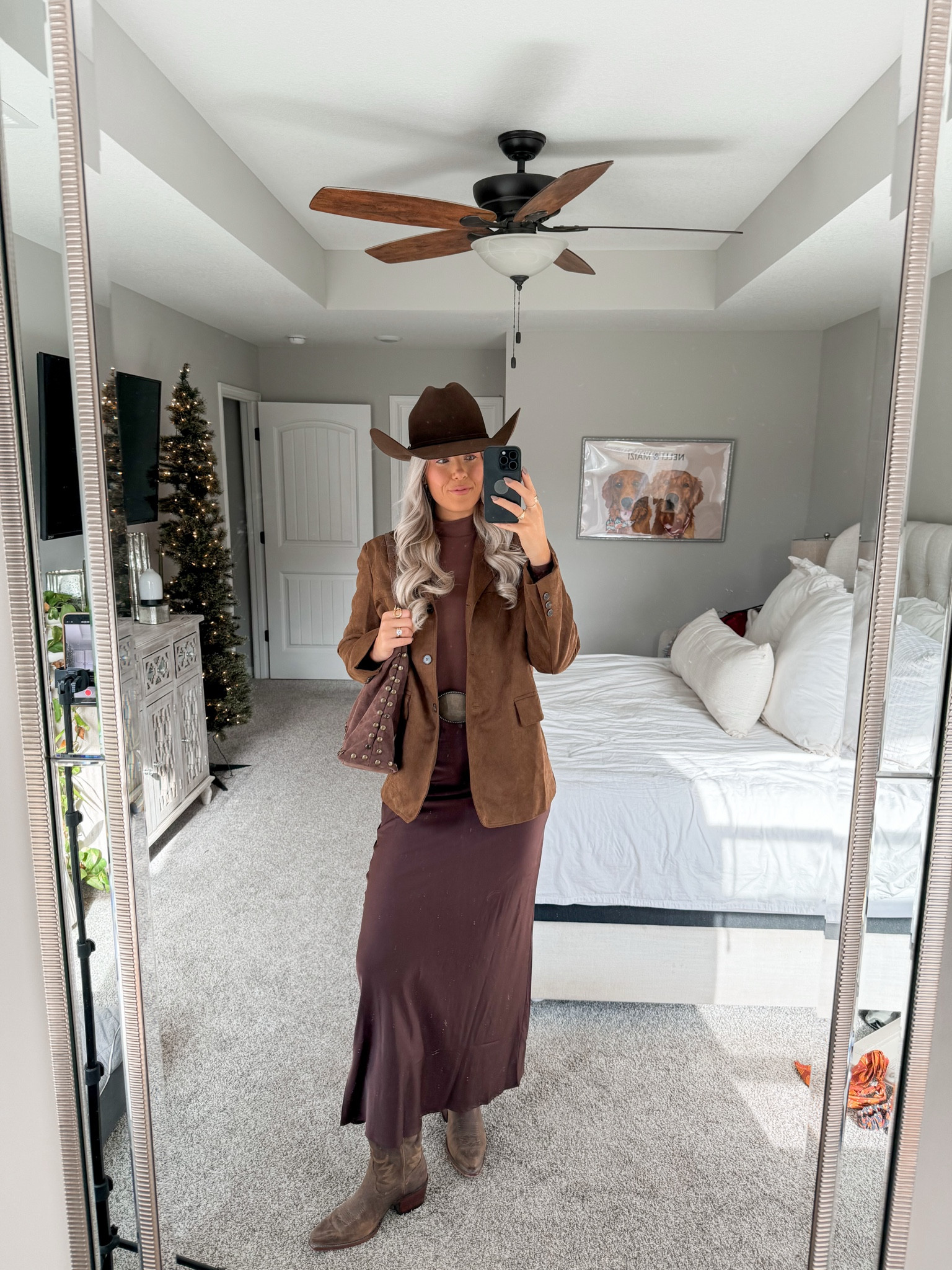 size small in everything :) size down half size in boots 

#LTKStyleTip #LTKCyberWeek #LTKFindsUnder50