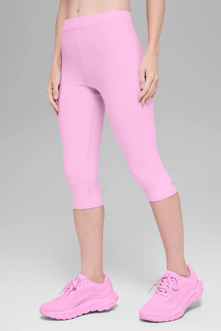Alosoft High-Waist Iconic 90's Capri | Alo Yoga (US)