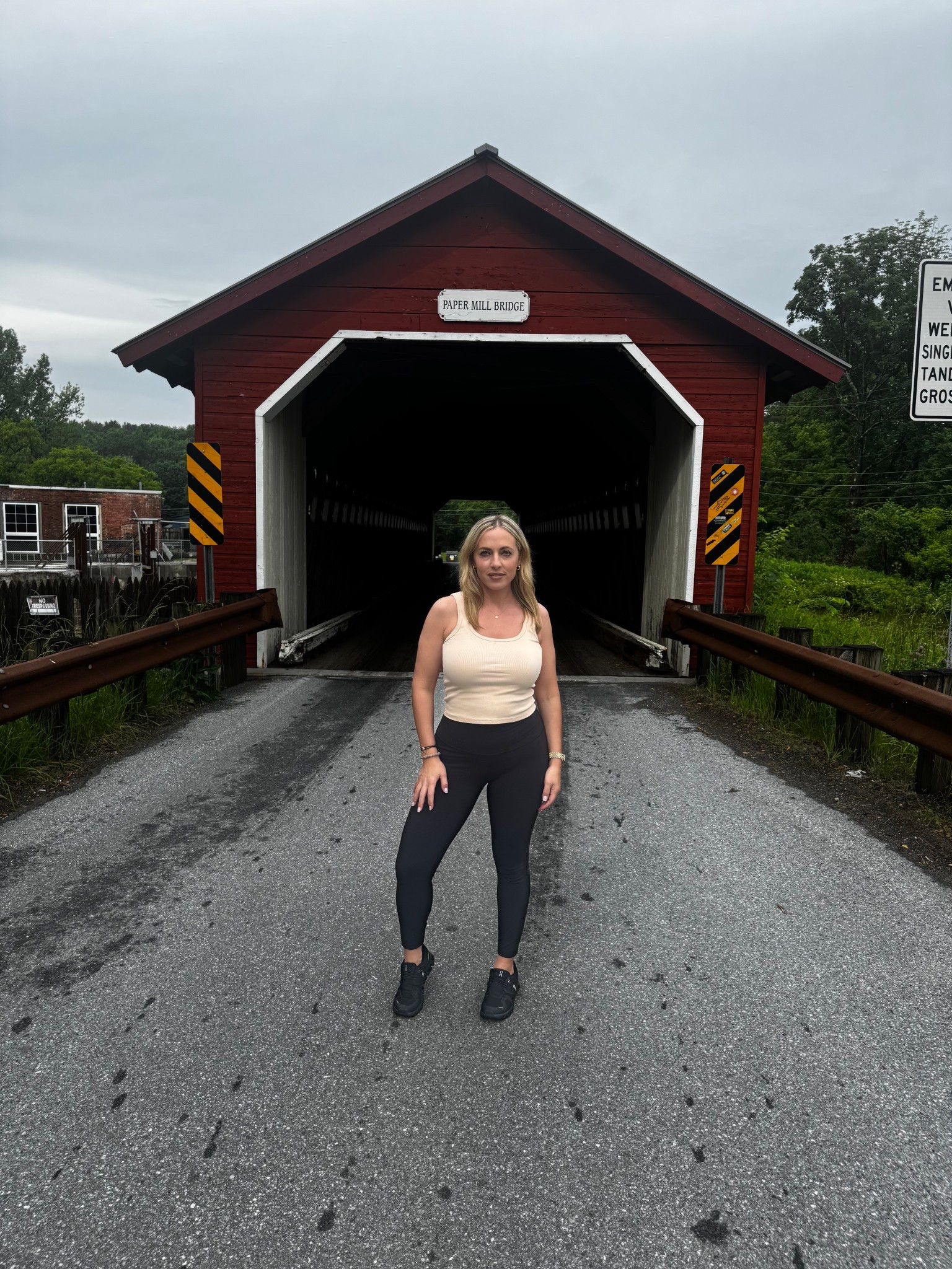 Casual outfit. Aviator nation. Lululemon align leggings. On cloud sneakers 



#LTKFindsUnder50 #LTKSeasonal #LTKMidsize