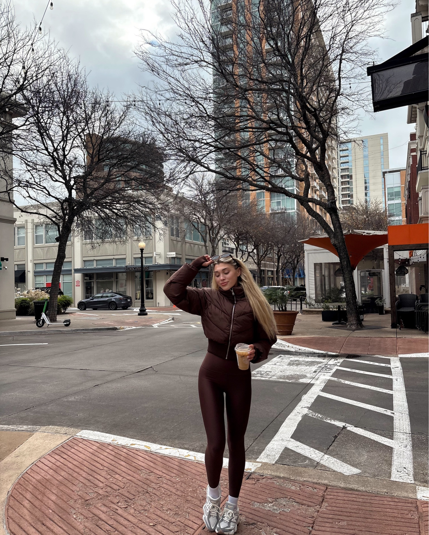 alo ootd 🤎 obsessed with these airlift leggings (xxs), airlift bra (xxs) and this puffer coat is SO flattering! it comes in multiple colors and I’m wearing an XS! 

#LTKgrwm #LTKootd
