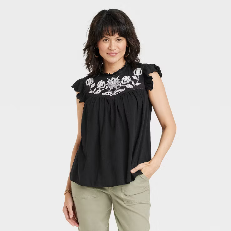 Women's Short Sleeve Embroidered Top - Knox Rose™ | Target