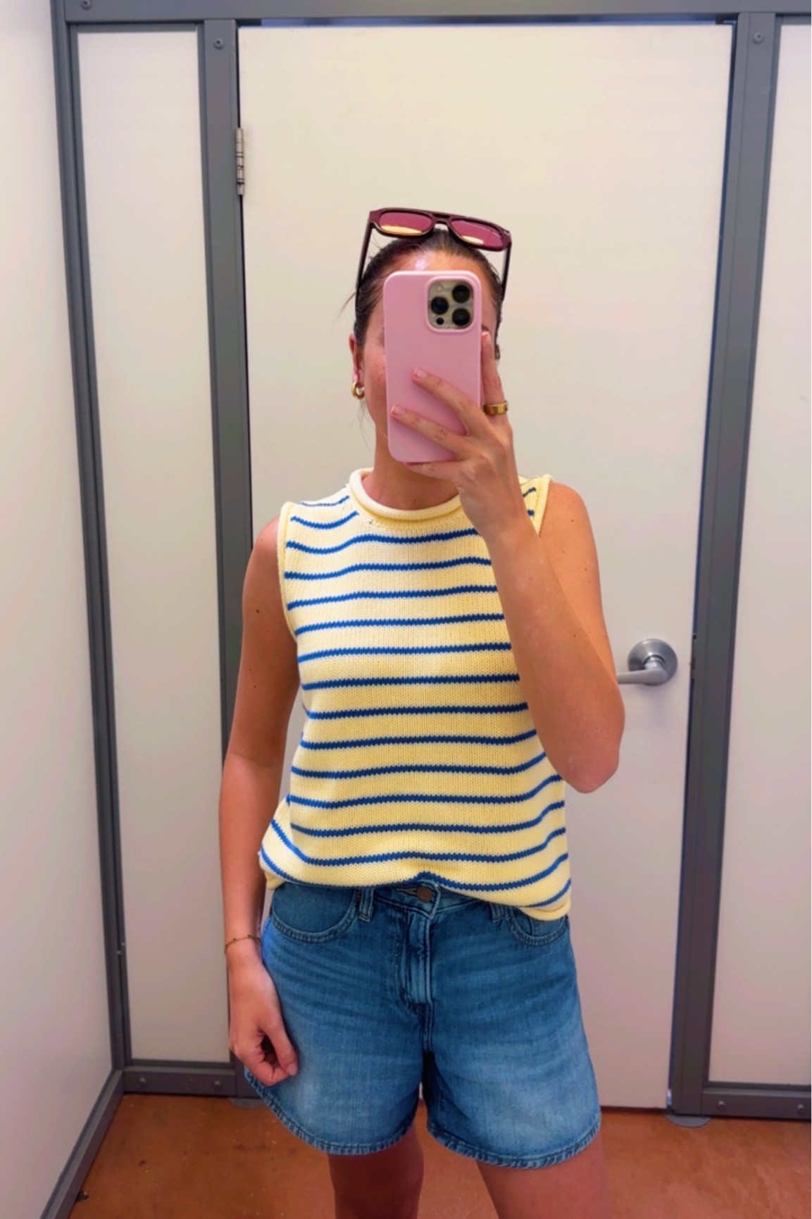 Walmart summer fashion try on haul🩵 summer sweater tank with 5 inch inseam stretchy jean shorts!!!! Summer outfits, outfit inspo, outfit ideas, vacation outfits, beach vacation, tropical vacation, affordable fashion, Walmart try on, Walmart finds, Walmart fashion, Memorial Day weekend outfits, Fourth of July outfit, mom denim mid thigh shorts 




#LTKootd #LTKSeasonal #LTKSaleAlert