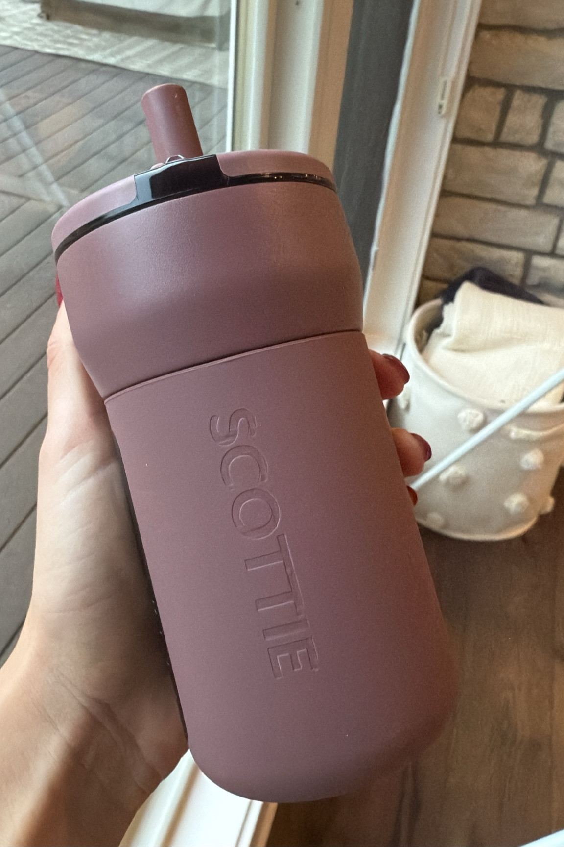 the CUTEST kids straw cup with the option to personalize with their name 🥹 I can’t wait to give this to scottie for valentine’s day! 🤍

valentine’s day gift | baby cup | toddler cup | straw cup | toddler tumbler | baby brumate 

#LTKKids #LTKBaby #LTKFamily