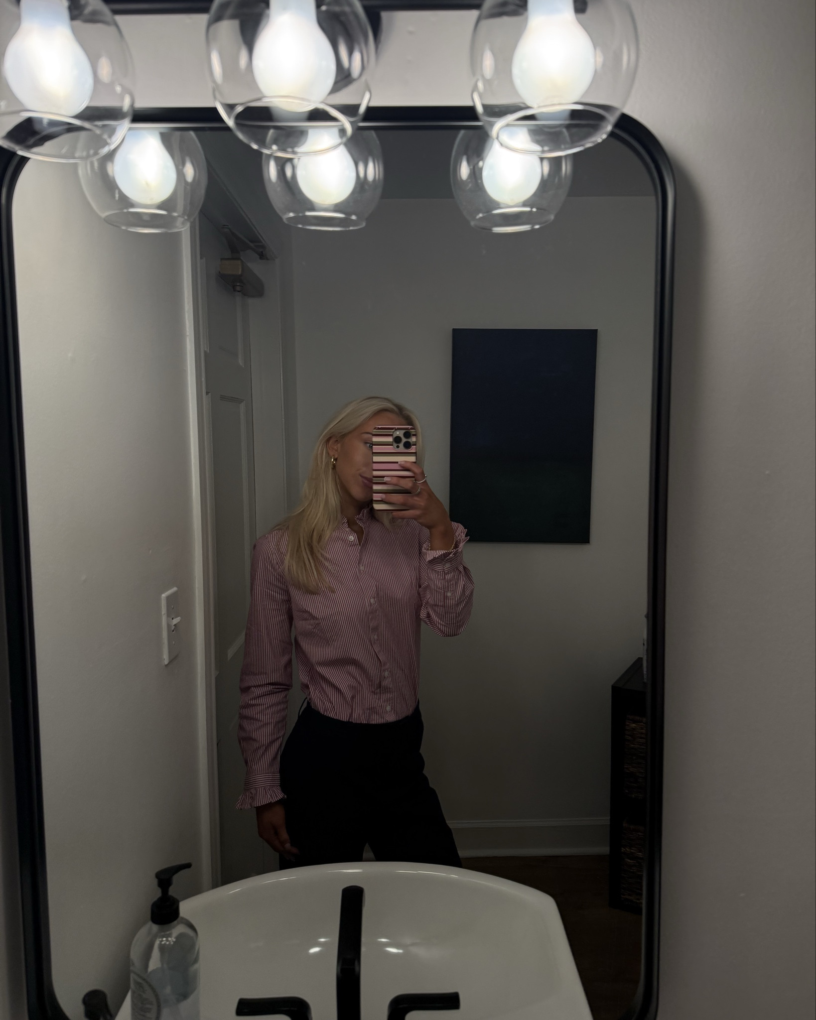Professional & Cute Business Outfit

#LTKWorkwear #LTKValentine #LTKootd