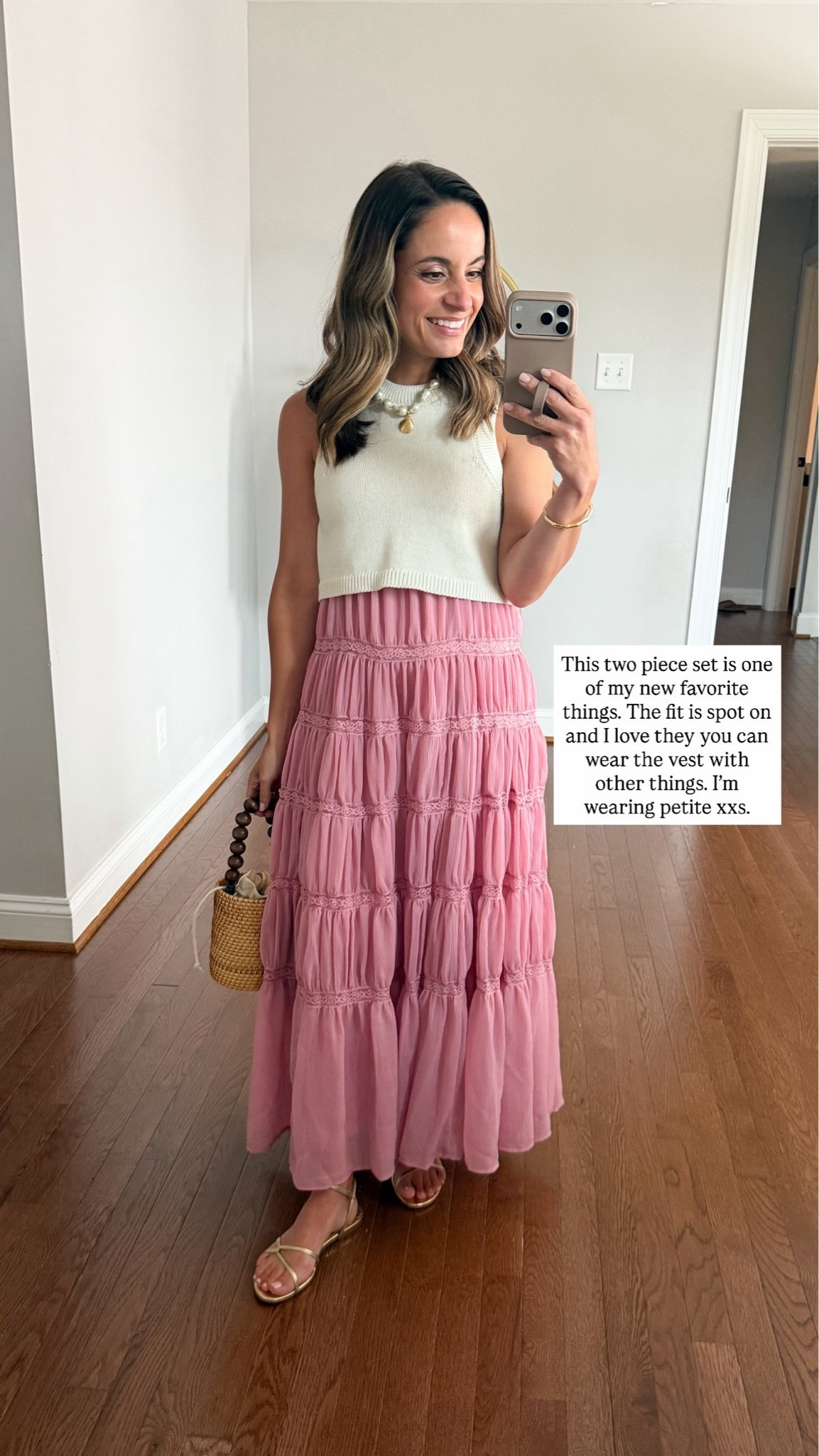 A few things from Anthro with a great fit! Worth a try while they’re on sale. 

20% off $100+ with code ANTHRO20 

Two piece dress: petite xxs

Somerset skirt: petite xxs 
Pleated skirt: xxs 
Green dress: xxs 
Jelly shoes: true to size 
Cropped button down: xxs 
Cropped sweater: xxs

#LTKPetite