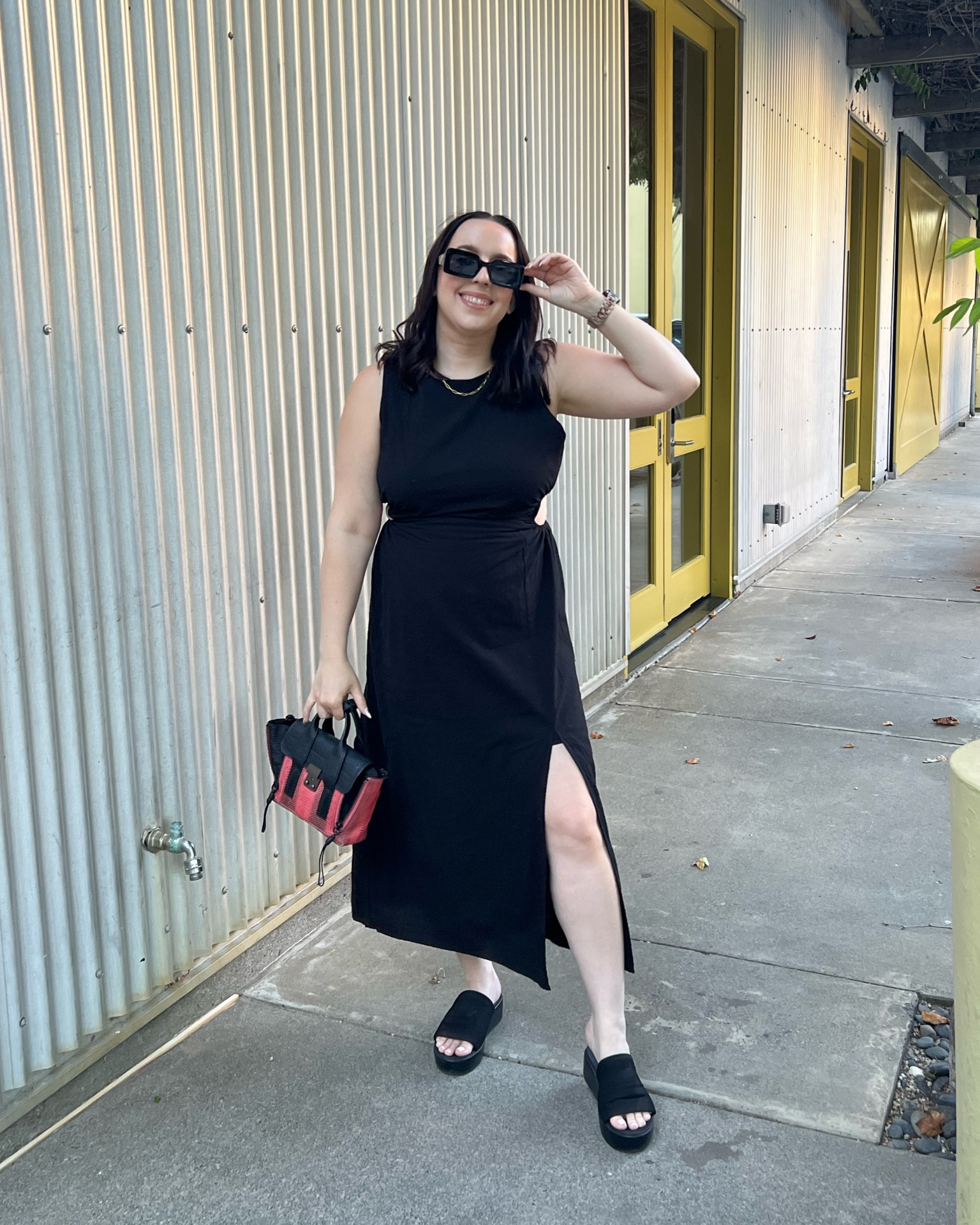 Country concert outfit / summer outfit / summer dress / festival outfit / cotton dress / cut out dress / wine country outfit / wine tasting outfit / travel outfit / snake skin bag / python bag 

#LTKItBag #LTKMidsize #LTKShoeCrush