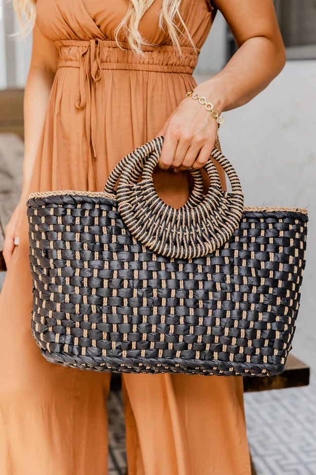 Trendy Moment Black Woven Straw Purse | Pink Lily