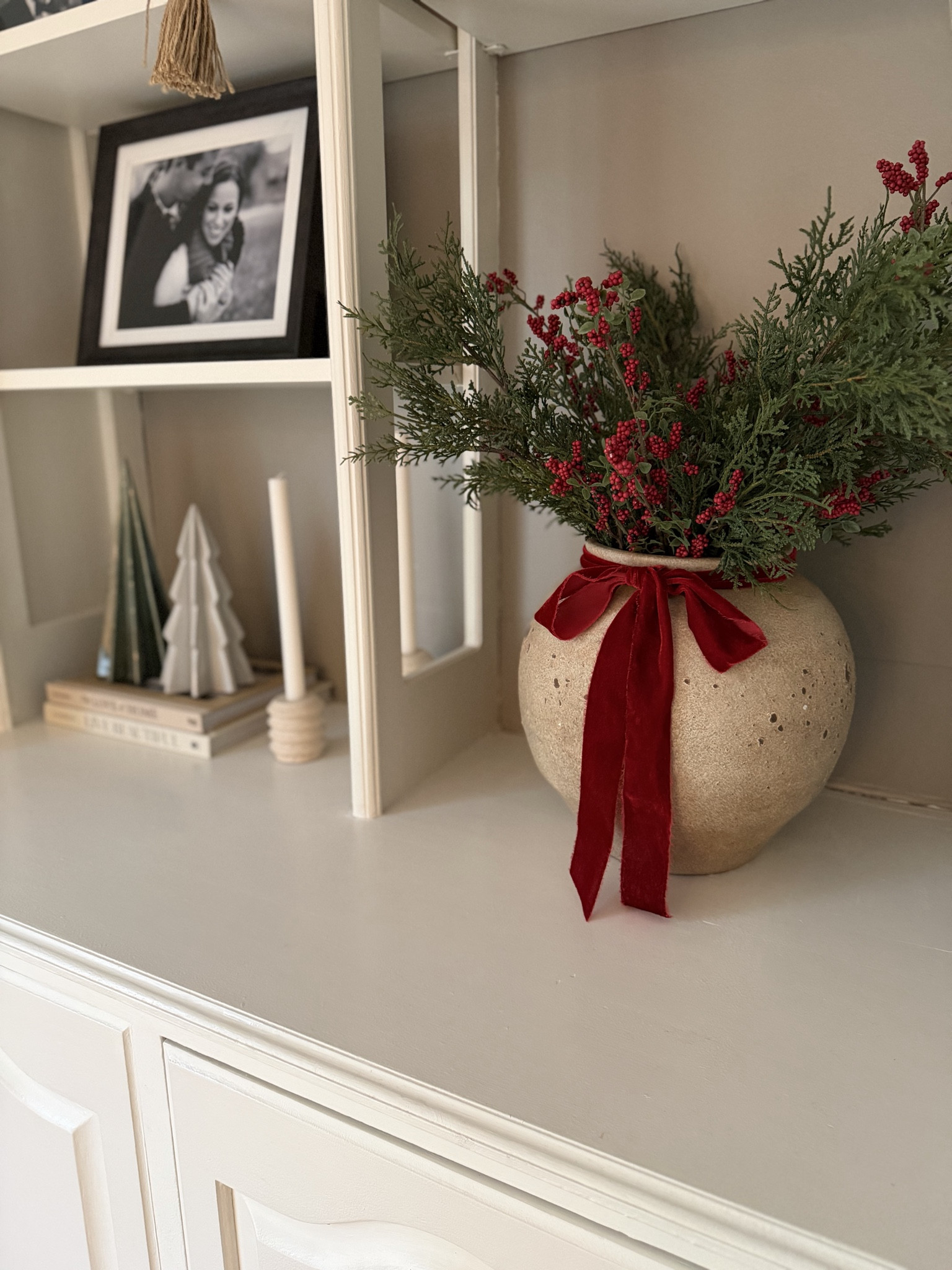 I love the way this ribbon drapes. It’s so pretty!

This vase is from Hobby Lobby so can’t link!

#LTKSeasonal #LTKHoliday #LTKHome