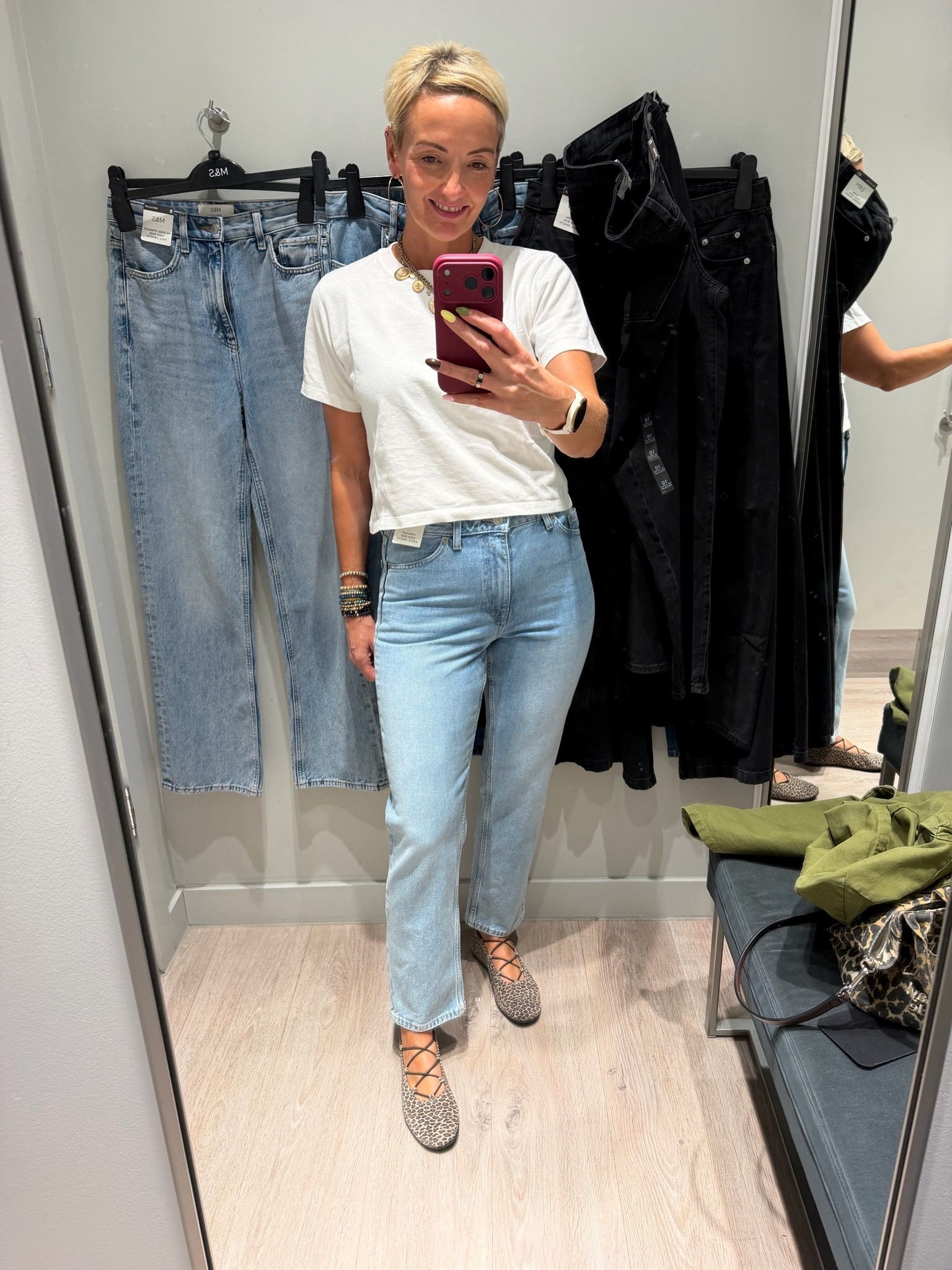 The mid rise straight ankle grazer! I wasn’t keen on the wash and my usual size 10 regular was too tight so I sized up in next post!

#LTKautumn #LTKjeans #LTKstyletip