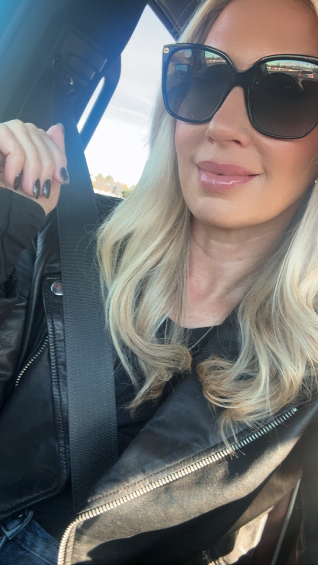 Charolette Tilbury Pillowtalk drugstore lookalikes 
Drugstore makeup 
Natural lip colors 
Long-wearing lip colors 
Bridal makeup 

#LTKBeauty #LTKOver40 #LTKFindsUnder50