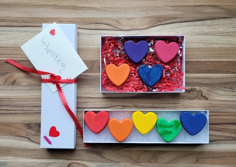 Valentine Crayons, Kid's Valentines, Classroom Valentines, Kid's Valentine Gift, Candy Alternativ... | Etsy (US)