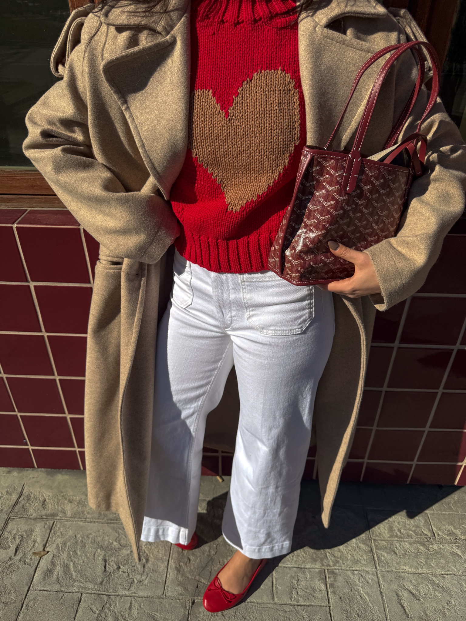 Cute red sweater outfit 

#LTKU #LTKStyleTip
