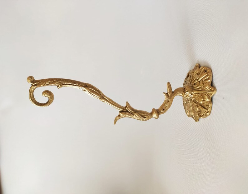 Brass Plant Hanger: Antique Style Wall Decor - Etsy | Etsy (US)