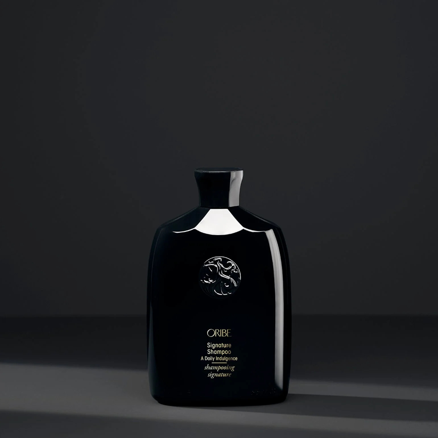 COMPLIMENTARY SHIPPING ON ANY $100+ ORDER
        
          COMPLIMENTARY SHIPPING ON ANY $100+ ... | Oribe Hair Care