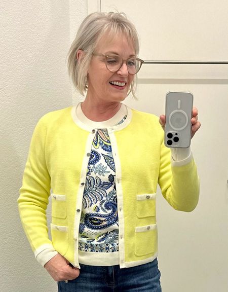 This Talbots tipped cardigan comes in this bright citrus yellow or a capri blue. The yellow looks great over this crewneck sweater in a fun paisley pattern.

#Talbots #TalbotsFashion #WinterFashion #Fashion #Fashionover50 #Fashionover60 #Cardigan #Paisley

#LTKstyletip #LTKover40 #LTKSeasonal