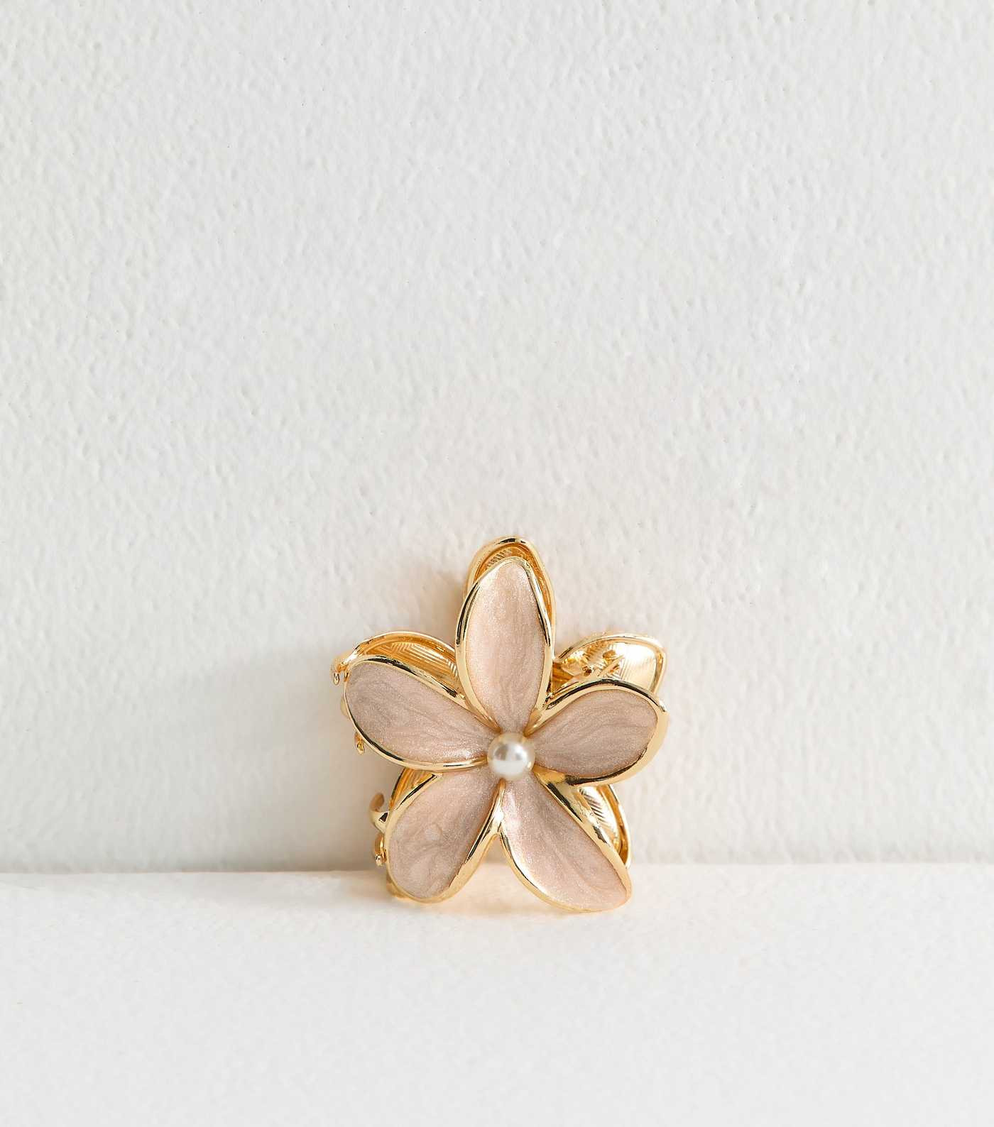 Cream Faux Pearl Flower Hair Clip | New Look | New Look (UK)