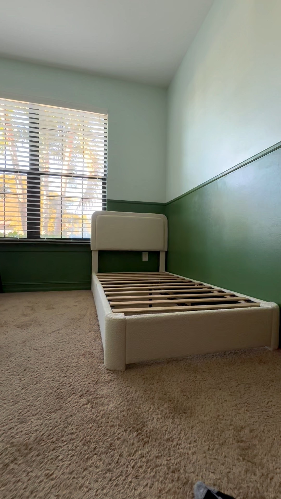 Been busy all weekend with painting and updating my boys room! Cant wait for some final pieces to arrive this week 🤎

#LTKHome #LTKvlog #LTKKids