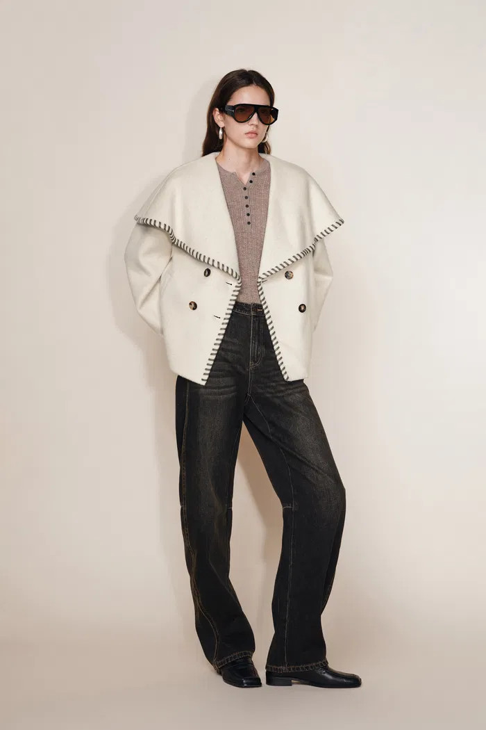 Lumi Handworked Faux Leather Hem Cape Coat in Silk Wool Double Face | Fabrique