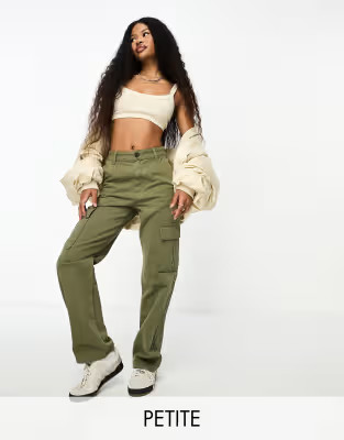 Stradivarius Petite straight leg cargo pants in khaki | ASOS (Global)