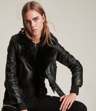 30% OFF APPLIED
 
Cece 4-In-1 Shearling Biker Jacket


Was £799.00

£559.30 in promo | AllSaints UK