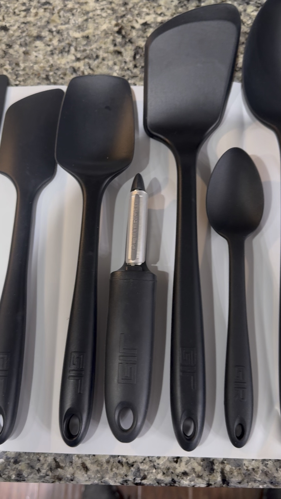 Looking for new kitchen essentials?
This cooking set is a great deal. 

#LTKGiftGuide #LTKFindsUnder50 #LTKHome