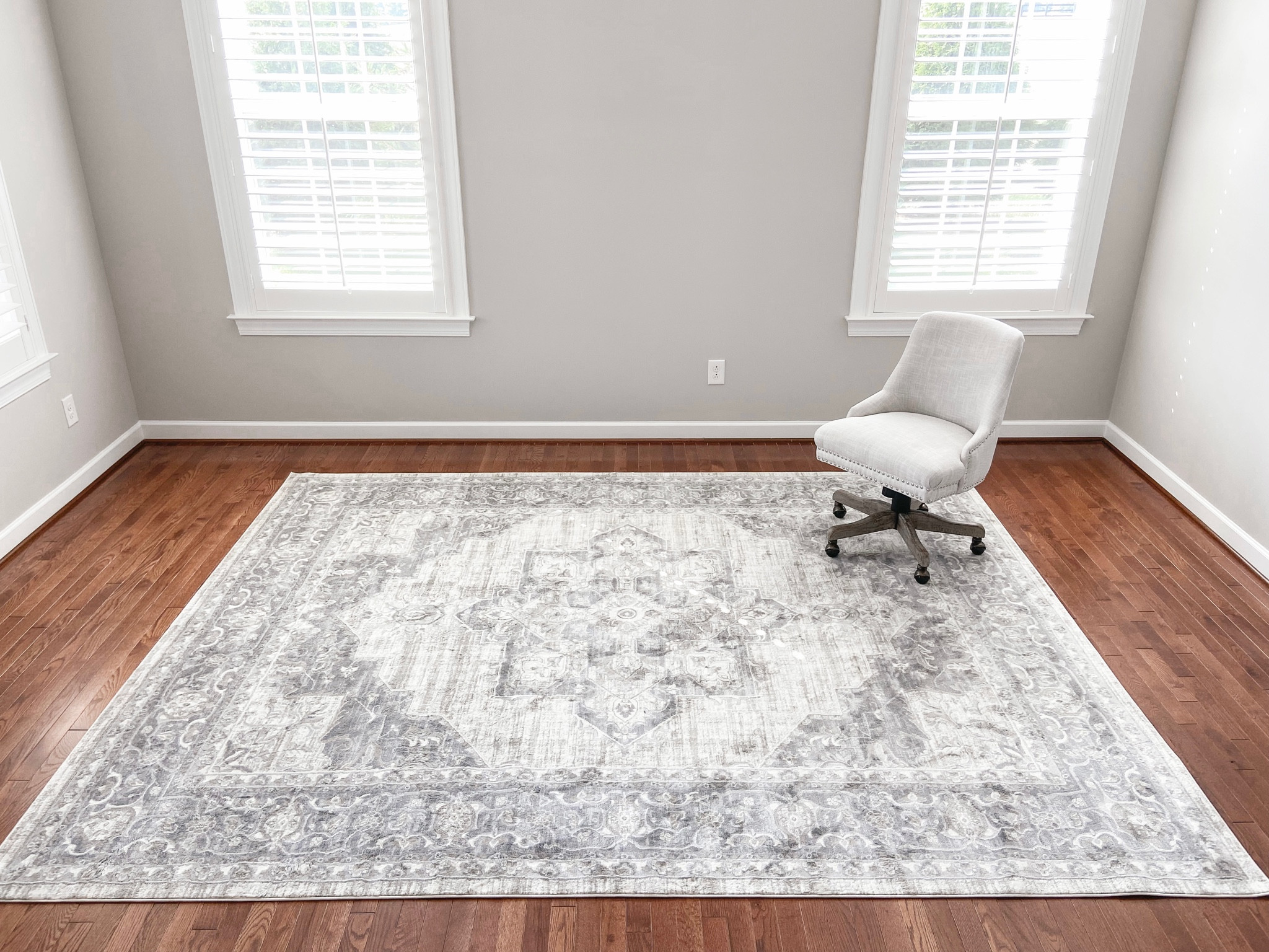 Affordable gorgeous neutral area rug. So pretty, so soft. Great price. This size is 8x10. The linen office chair was a HomeGoods find, but I linked some similar ones!

#LTKhome
