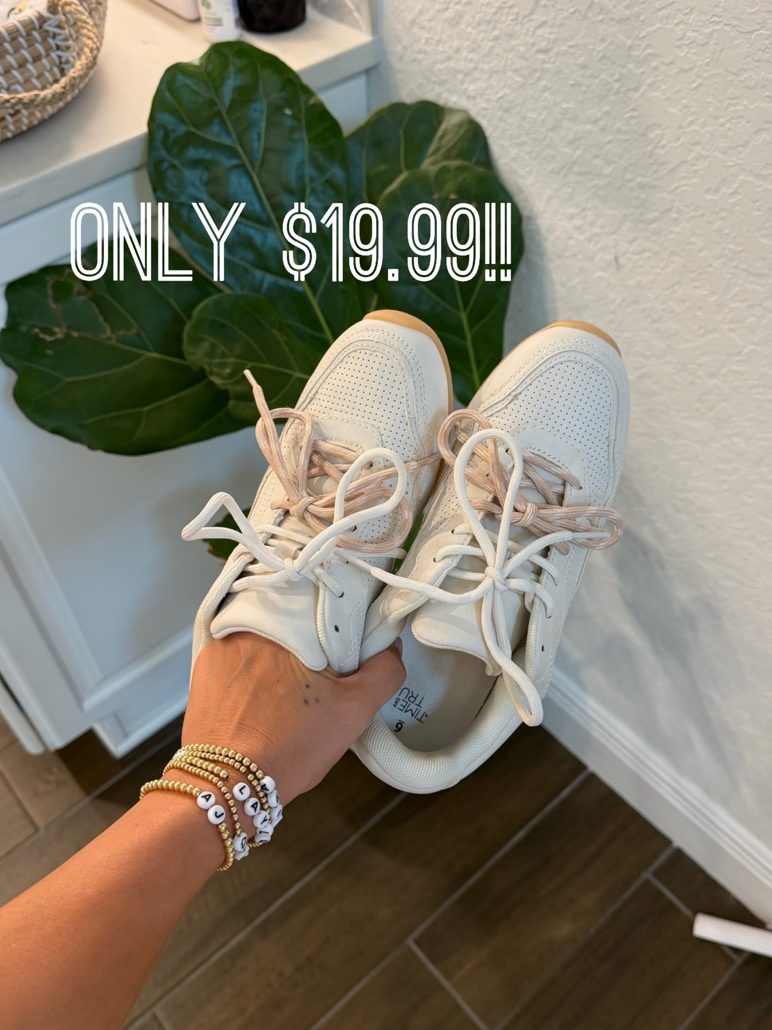 Been loving these! So comfy! Only $19.99

#LTKootd #LTKSaleAlert #LTKmomlife