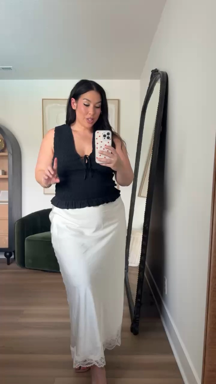 Midsize summer outfit! Size XL!
-
-
-
Midsize fashion, spring dress, summer dress, summer romper, Abercrombie sale, flowy dress, size 14, size 16, comfy outfit inspo 

#LTKMidsize #LTKgrwm