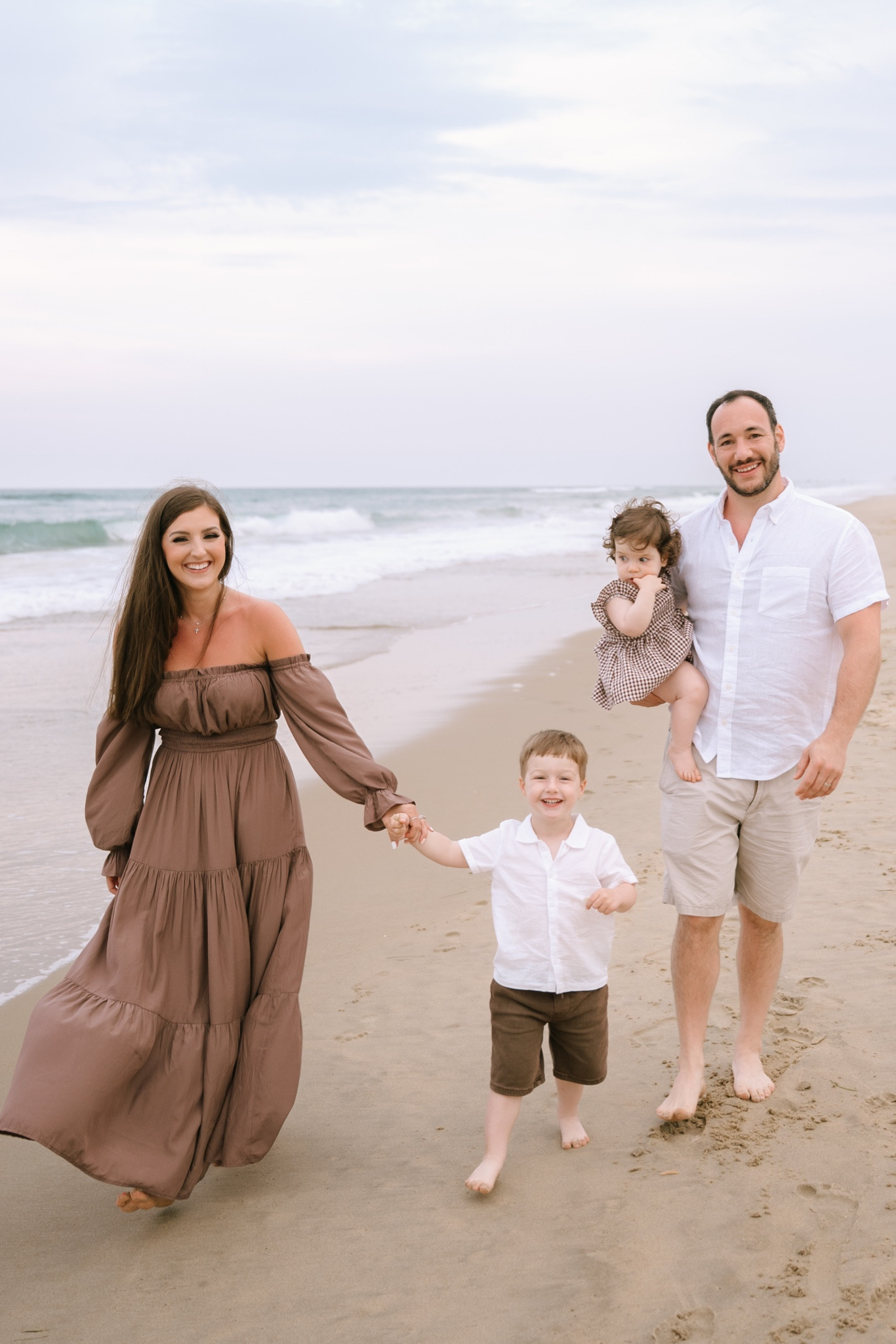 One of my favorite dresses for beach family photos (I have it in 3 colors!) and it works great with or without a bump AND under $50 for #amazonprimeday

(Wearing an XS)

#LTKsalealert #LTKfamily #LTKbump