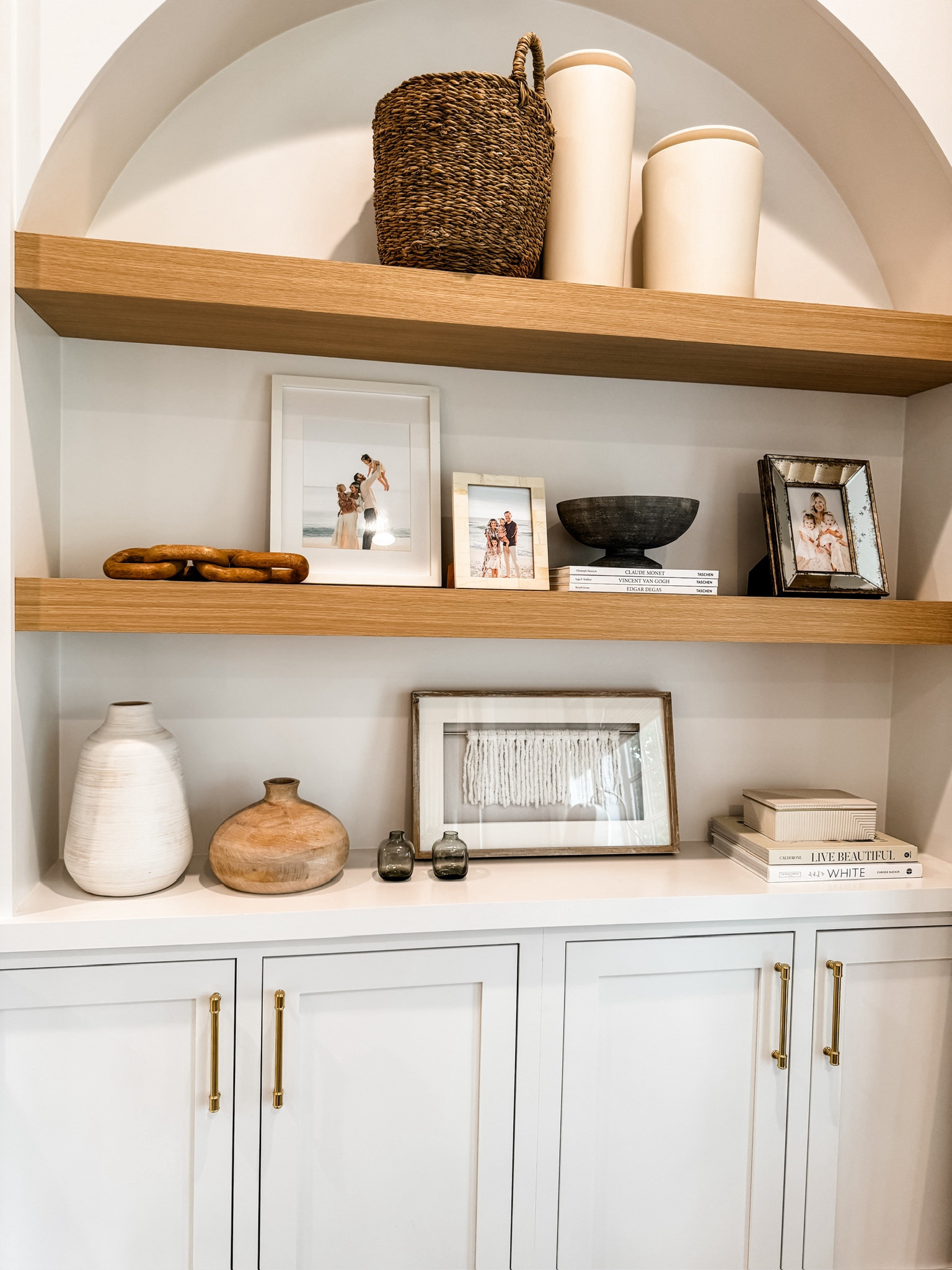 These are our built in shelves in our bedroom! The finish for the hardware is Unlacquered Brass & the paint color is Sherwin William’s “Snowbound”!

Loverly grey, home decor, bedroom decor, home finds, built in shelves 

#LTKHome