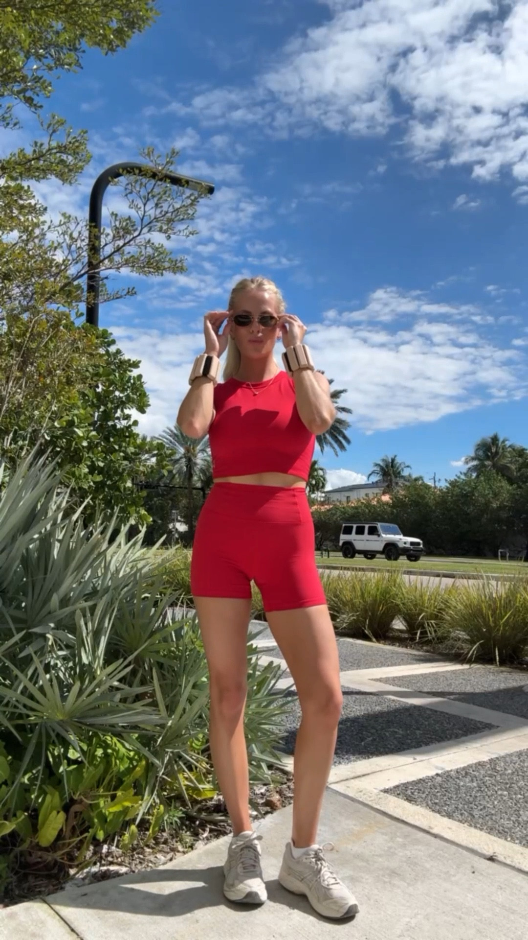 Wearing a size small top and bottom #kathleenpost

Workout outfit, activewear outfit, free people movement, red matching set, gym outfit, Pilates outfit, morning walk outfit

#LTKStyleTip #LTKActive
