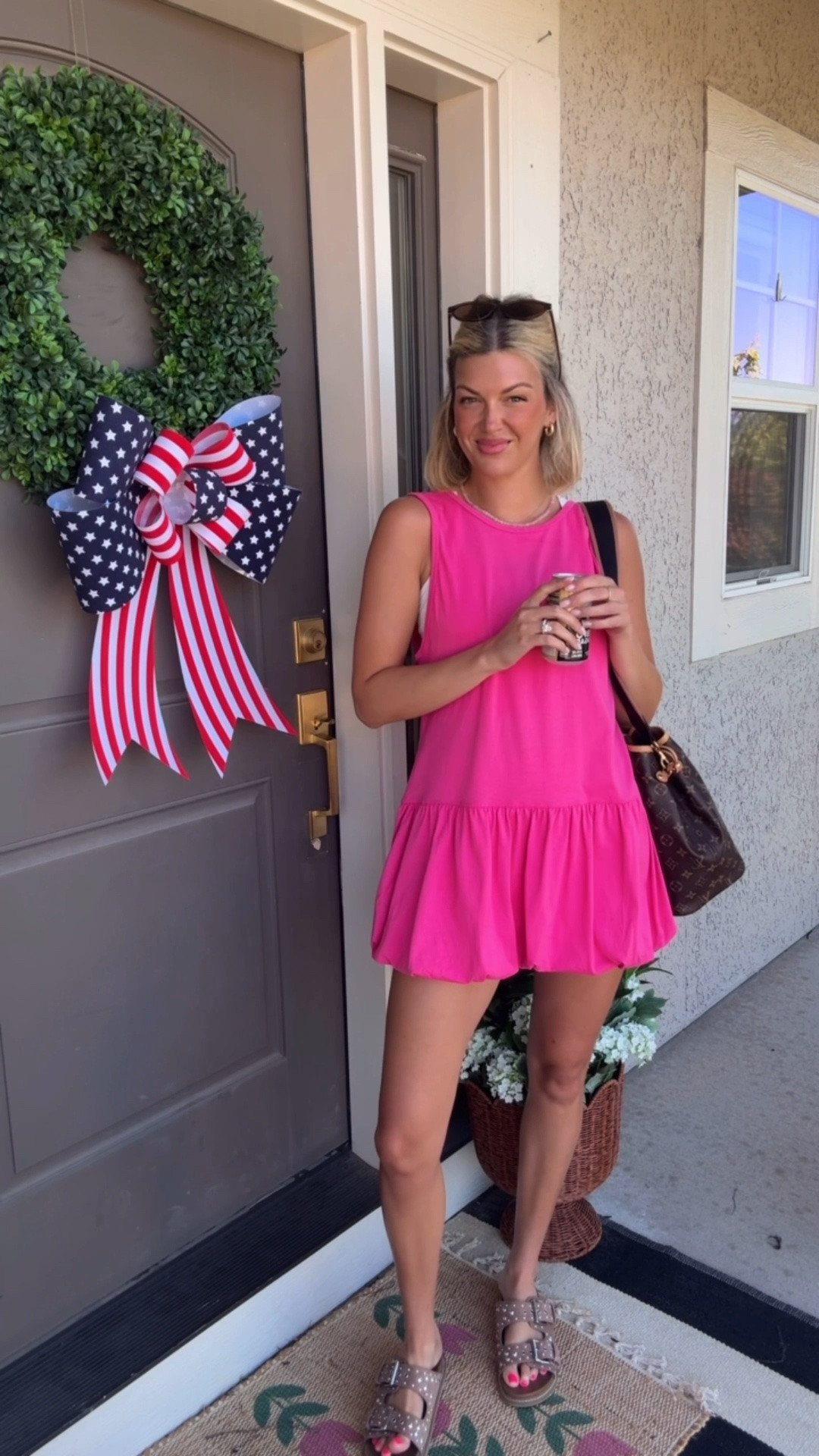 Front porch fit check mom outfit of the day. How cute is this Amazon set - love the bubble hem. The material is nice and it’s very comfortable and stretchy! I’m in a medium. Comment SHOP I’ll send ya everything.

#LTKootd #LTKmomlife